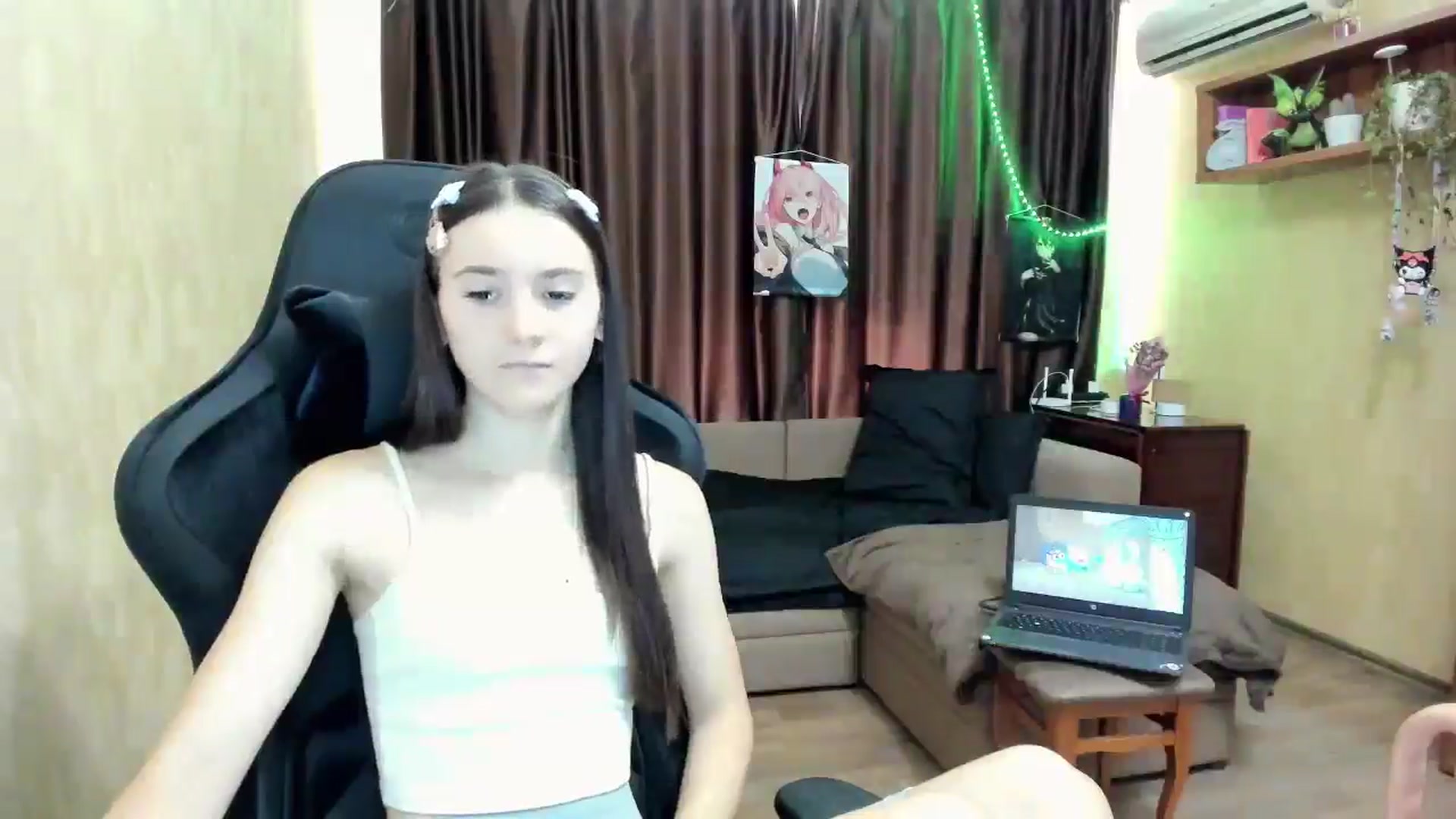 Gallery image thumbnail from Madison_Burke's myfreecams stream on, 08/15/2025, 10:28 image 5 of 20