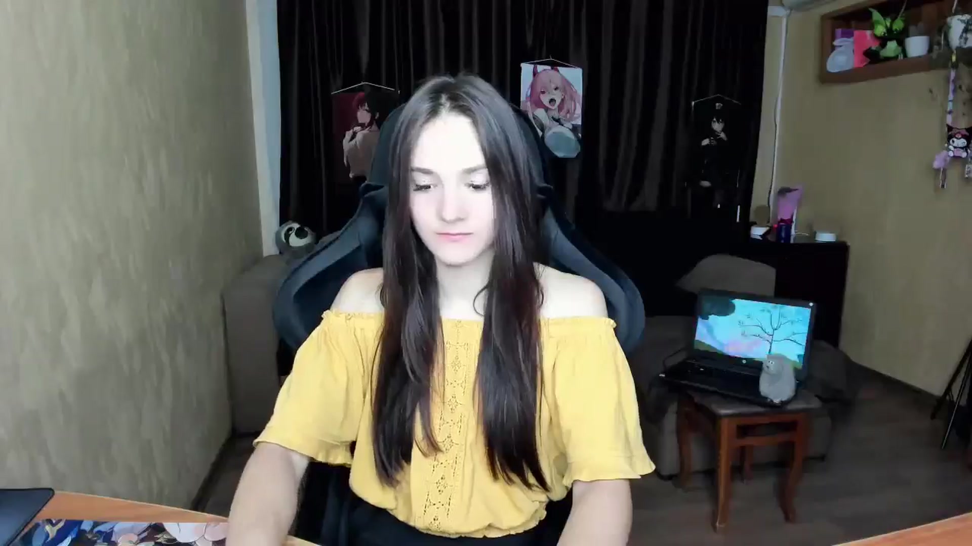 Gallery image thumbnail from Madison_Burke's myfreecams stream on, 08/18/2025, 17:02 image 20 of 20