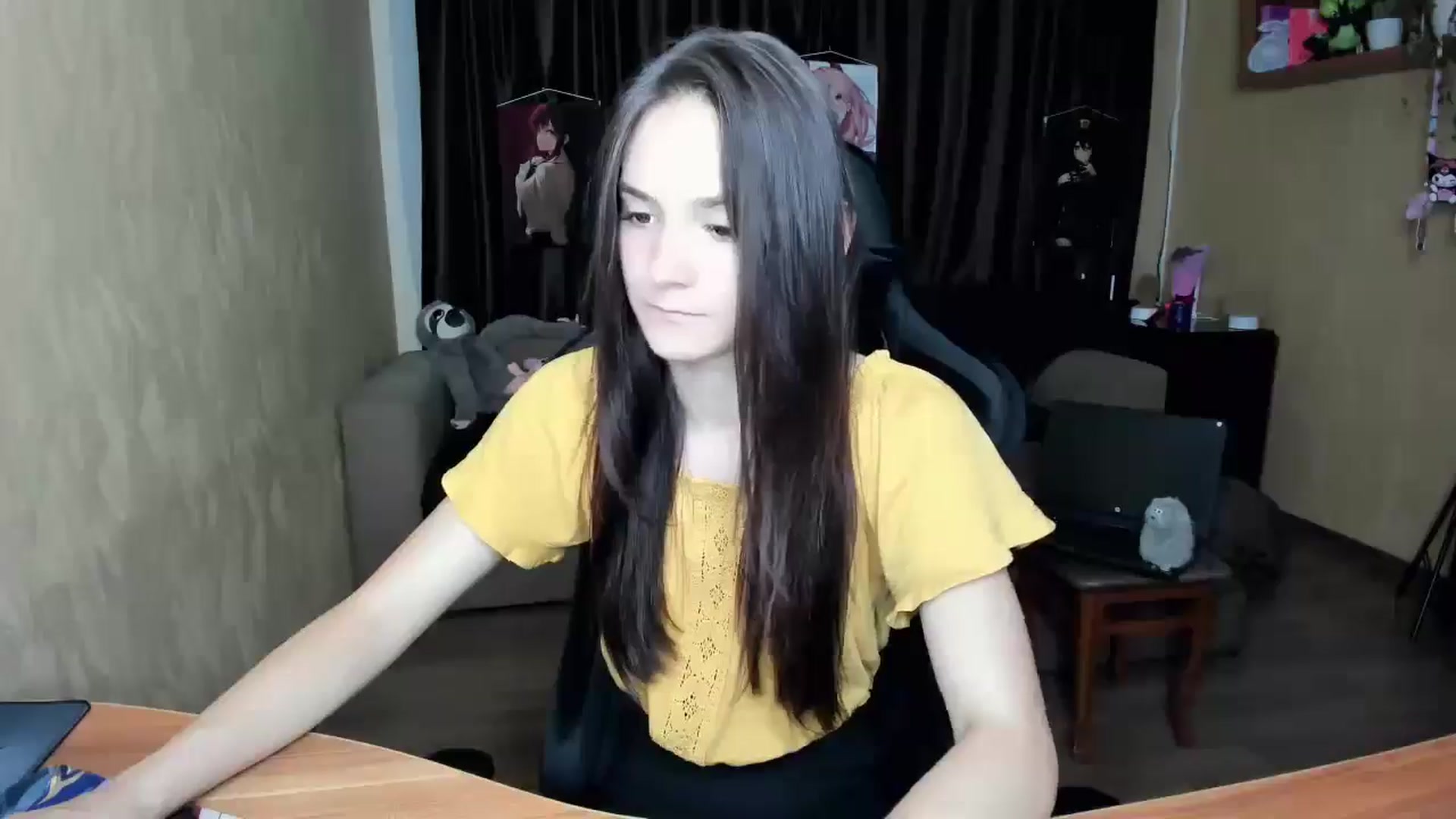 Gallery image thumbnail from Madison_Burke's myfreecams stream on, 08/18/2025, 19:16 image 13 of 20