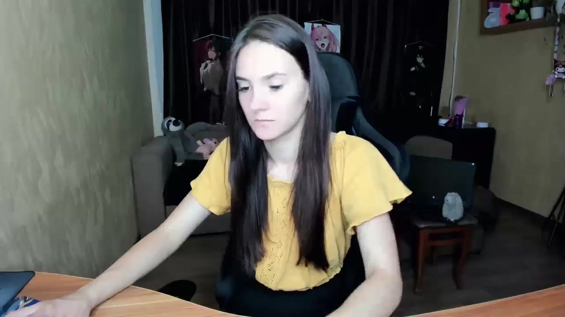 Gallery image thumbnail from Madison_Burke's myfreecams stream on, 08/18/2025, 19:16 image 17 of 20