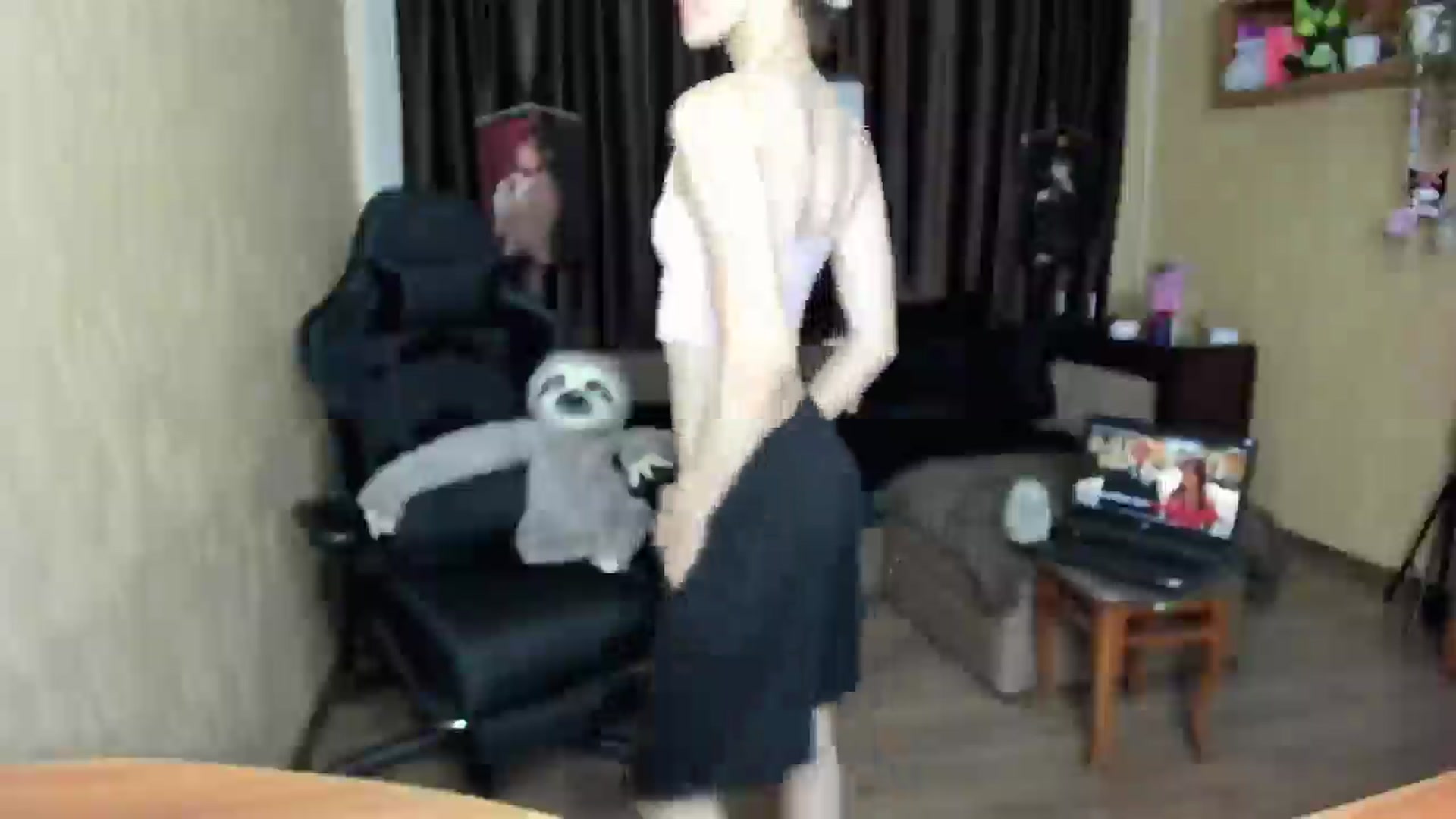 Gallery image thumbnail from Madison_Burke's myfreecams stream on, 08/19/2025, 20:24 image 16 of 20