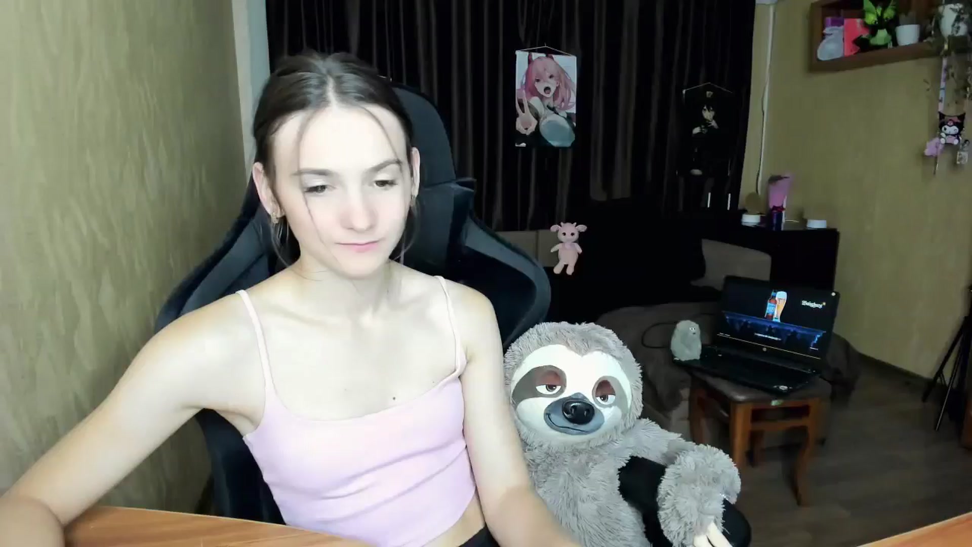 Gallery image thumbnail from Madison_Burke's myfreecams stream on, 08/19/2025, 20:24 image 1 of 20