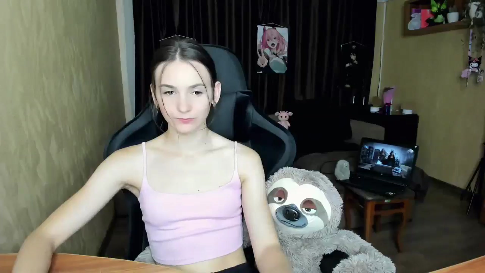 Gallery image thumbnail from Madison_Burke's myfreecams stream on, 08/19/2025, 20:24 image 8 of 20