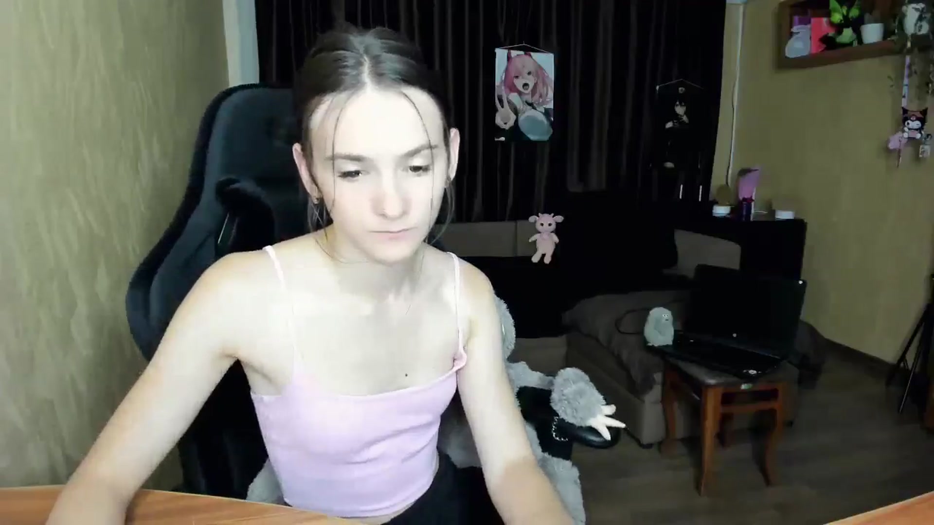 Gallery image thumbnail from Madison_Burke's myfreecams stream on, 08/19/2025, 20:39 image 17 of 20