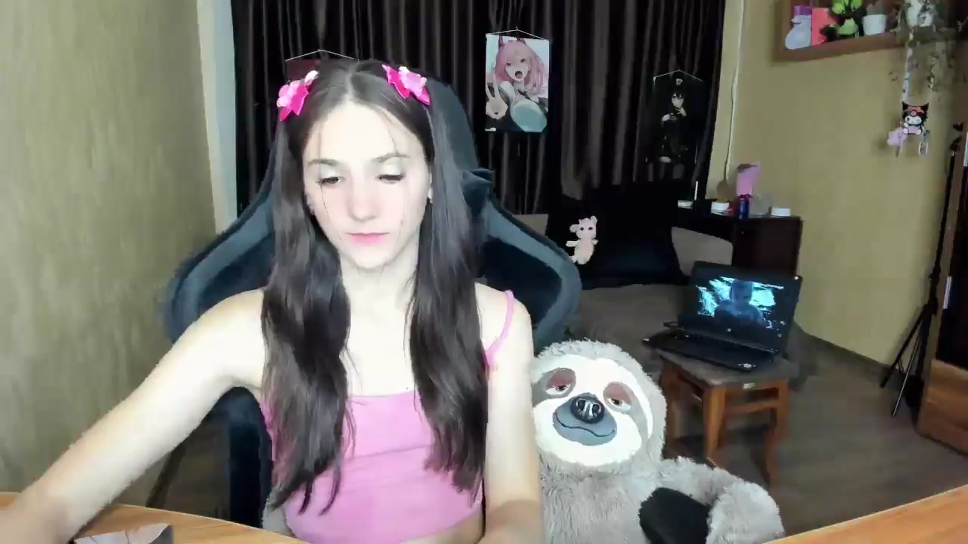 Gallery image thumbnail from Madison_Burke's myfreecams stream on, 08/20/2025, 22:23 image 5 of 20