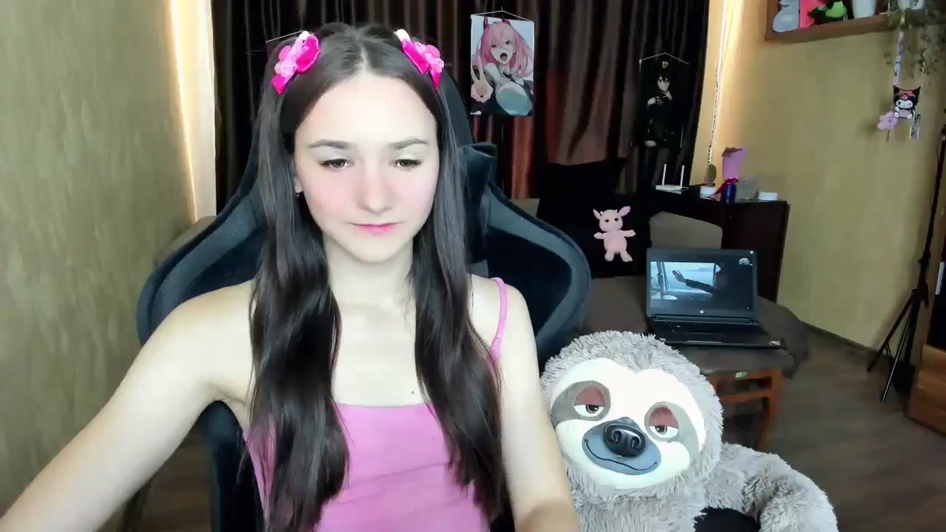 Gallery image thumbnail from Madison_Burke's myfreecams stream on, 08/21/2025, 11:26 image 6 of 20