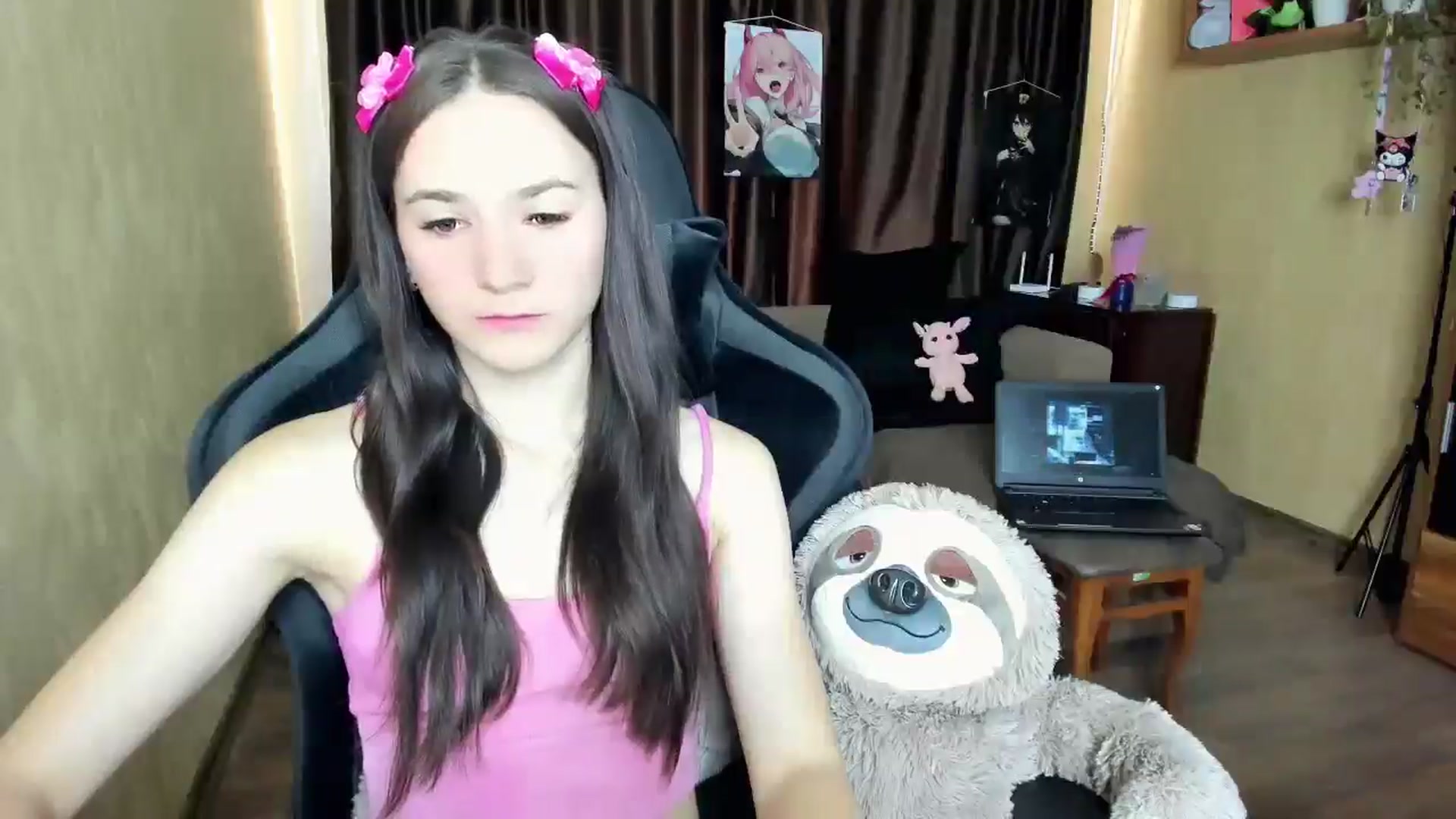 Gallery image thumbnail from Madison_Burke's myfreecams stream on, 08/21/2025, 11:26 image 14 of 20