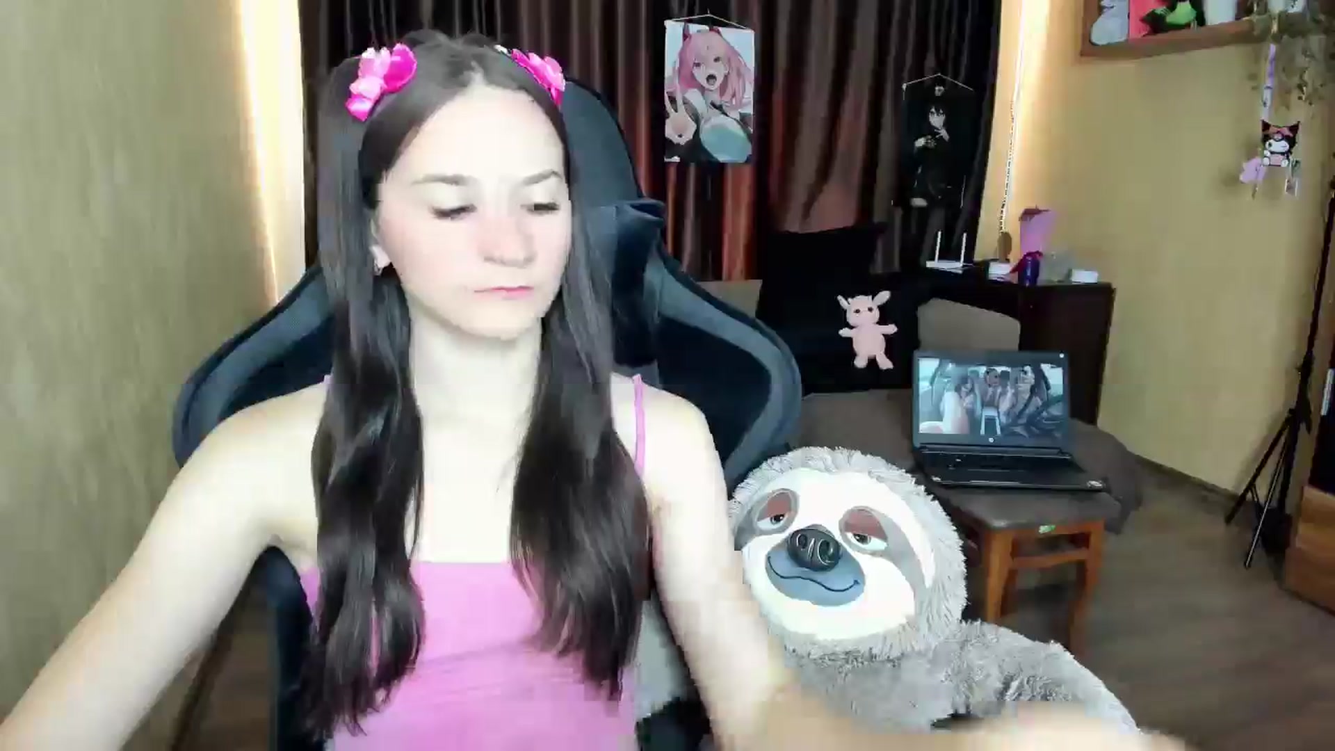 Gallery image thumbnail from Madison_Burke's myfreecams stream on, 08/21/2025, 11:26 image 15 of 20