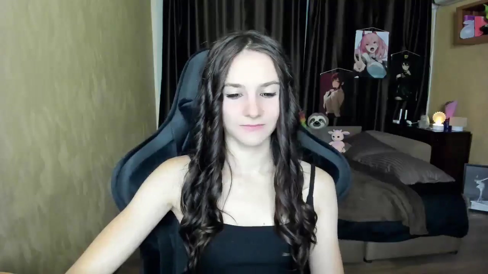 Gallery image thumbnail from Madison_Burke's myfreecams stream on, 08/27/2025, 18:25 image 7 of 20