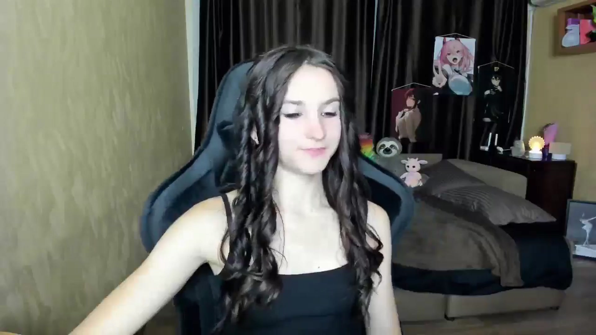 Gallery image thumbnail from Madison_Burke's myfreecams stream on, 08/27/2025, 18:25 image 3 of 20