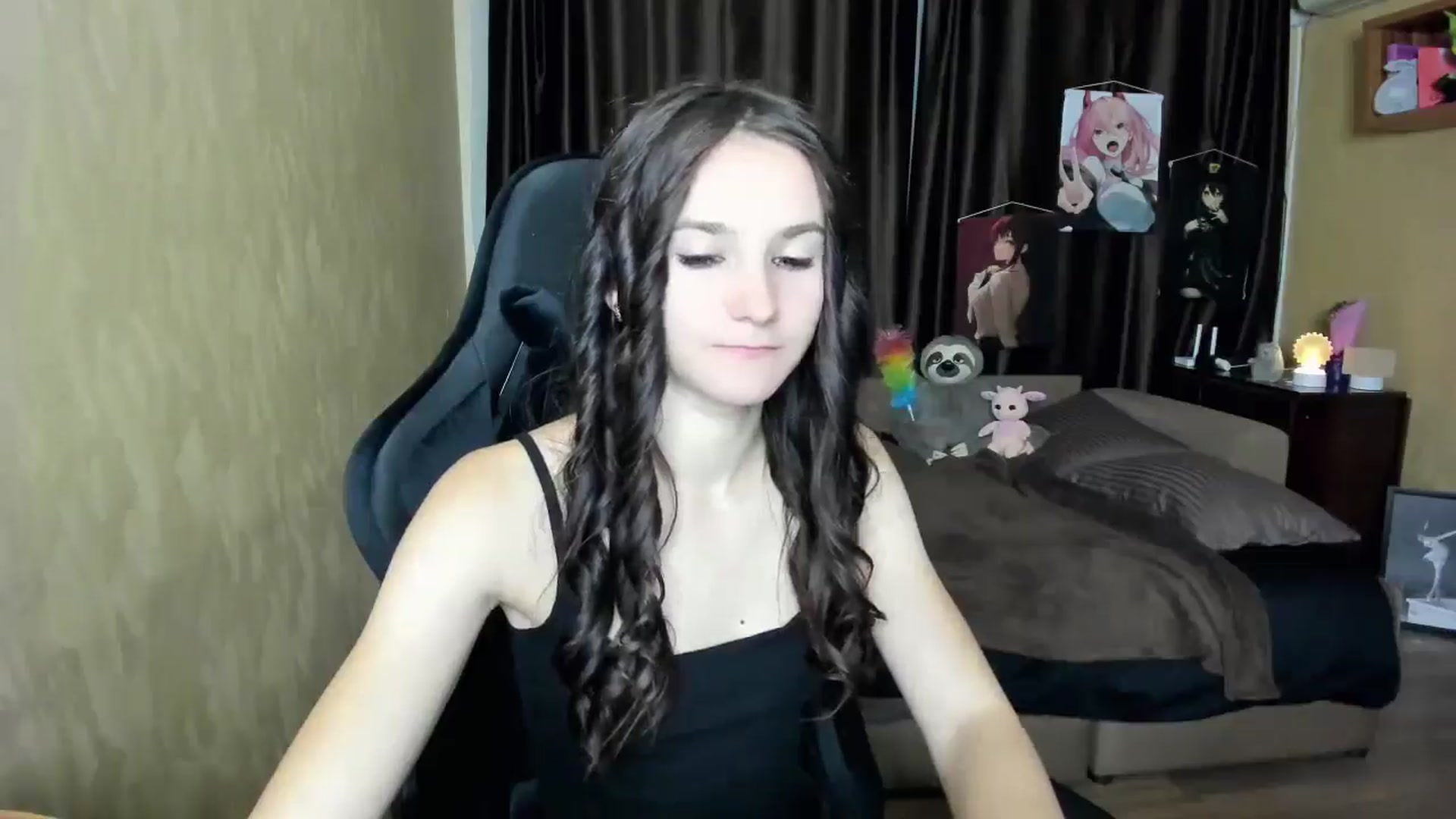 Gallery image thumbnail from Madison_Burke's myfreecams stream on, 08/27/2025, 18:25 image 19 of 20