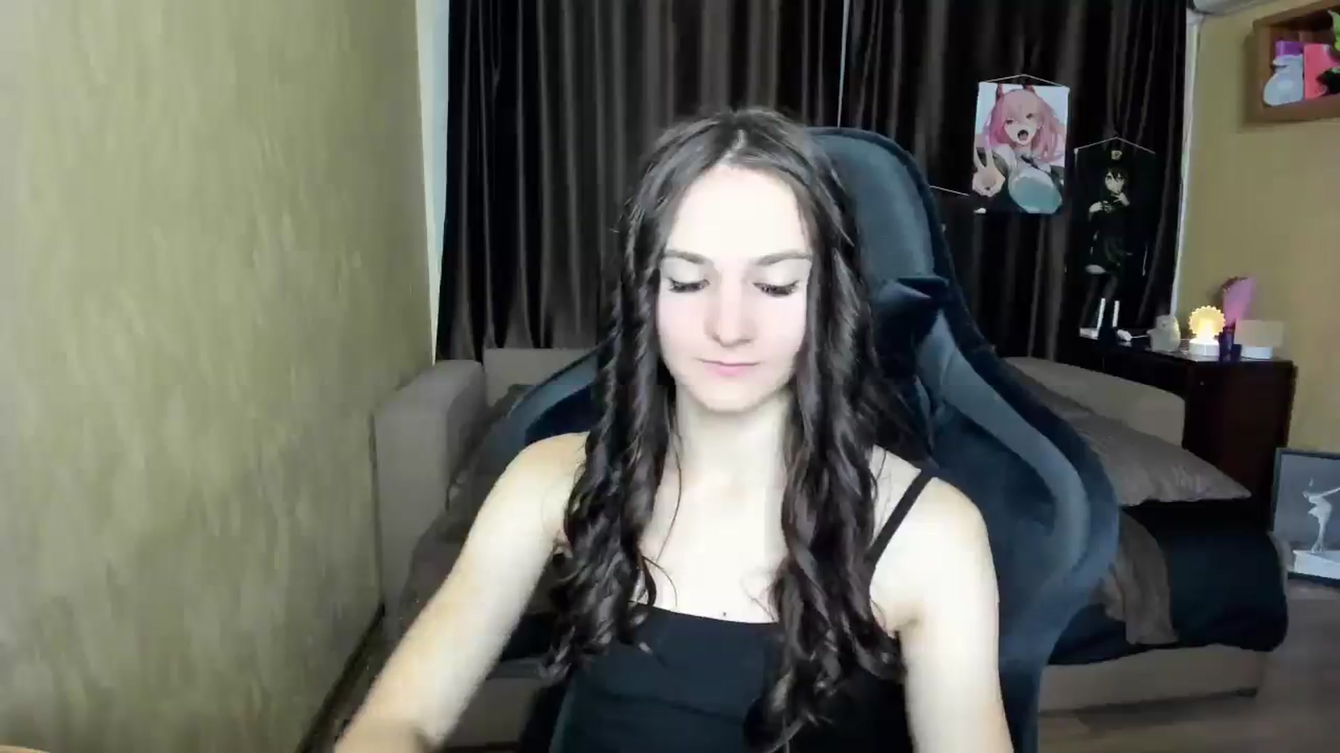 Gallery image thumbnail from Madison_Burke's myfreecams stream on, 08/27/2025, 18:25 image 4 of 20
