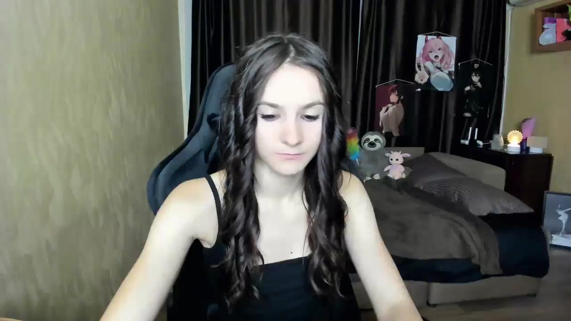 Gallery image thumbnail from Madison_Burke's myfreecams stream on, 08/27/2025, 18:40 image 7 of 20