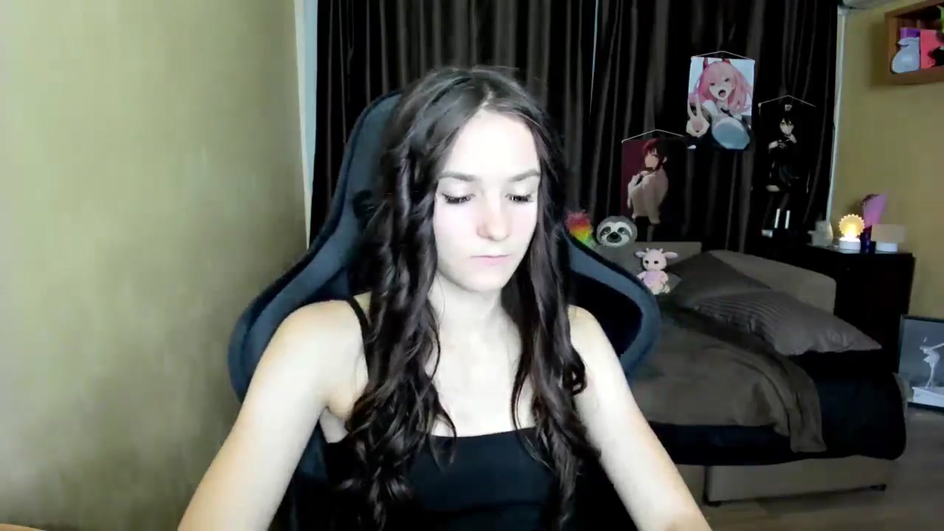 Gallery image thumbnail from Madison_Burke's myfreecams stream on, 08/27/2025, 21:47 image 7 of 20