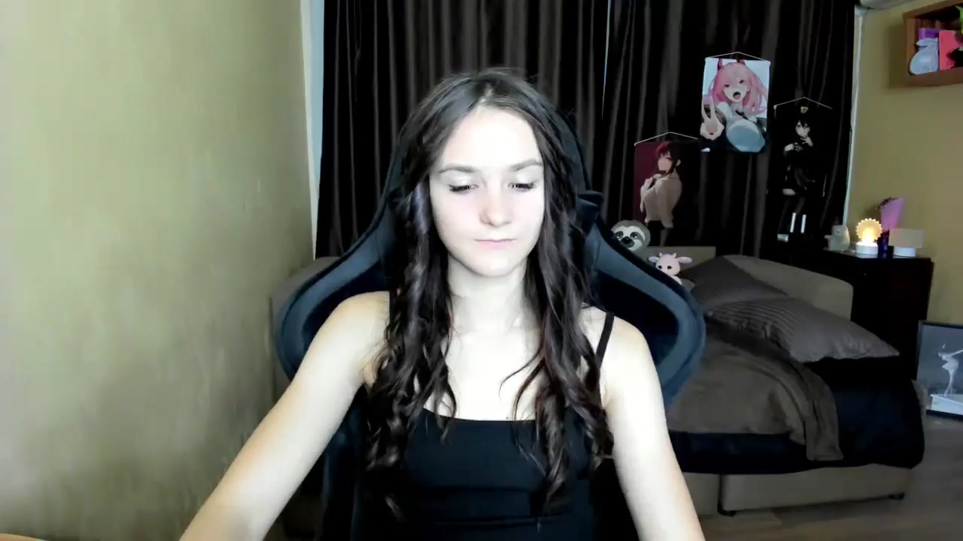 Gallery image thumbnail from Madison_Burke's myfreecams stream on, 08/27/2025, 21:47 image 15 of 20