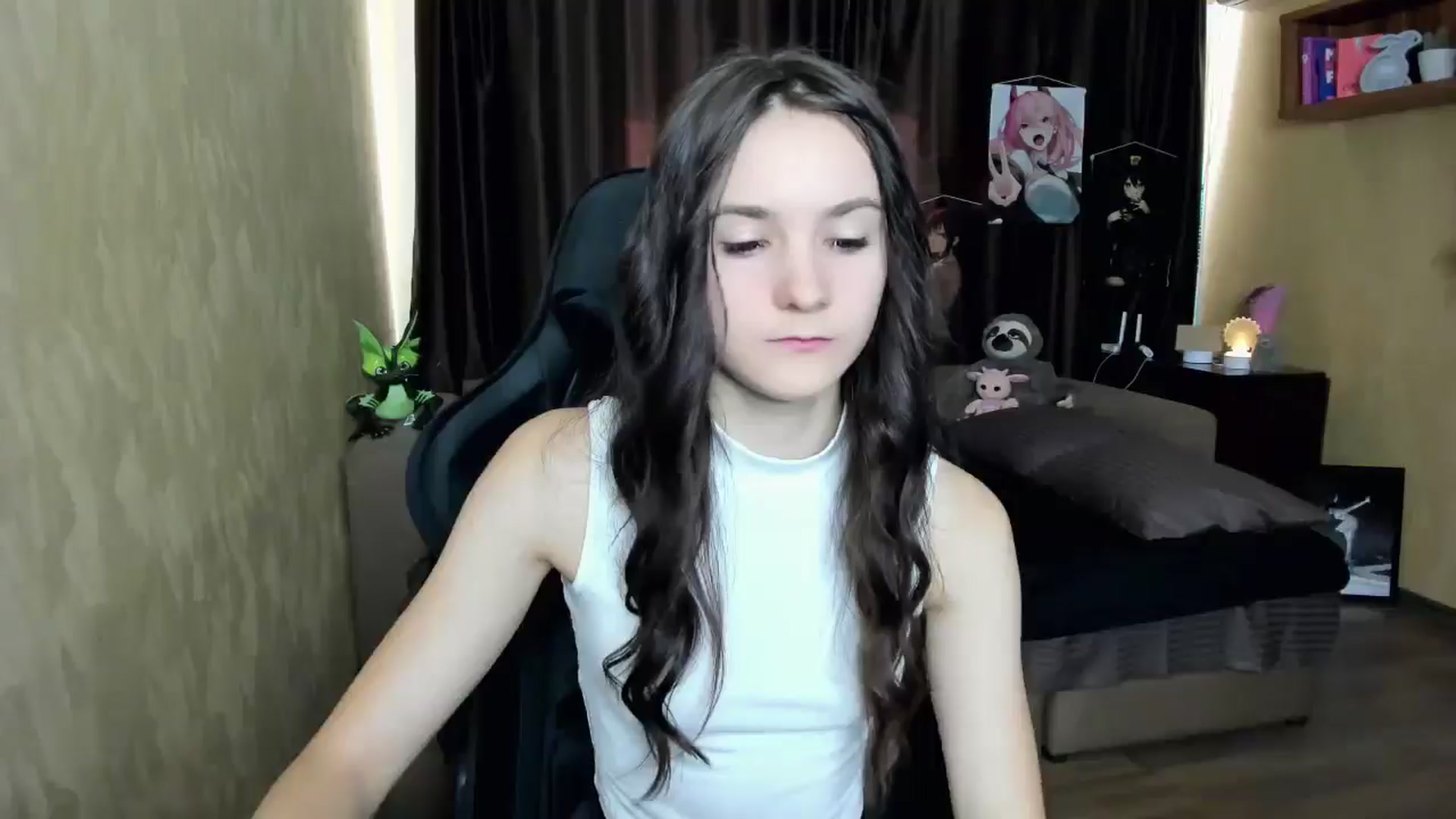 Gallery image thumbnail from Madison_Burke's myfreecams stream on, 08/28/2025, 12:45 image 15 of 20
