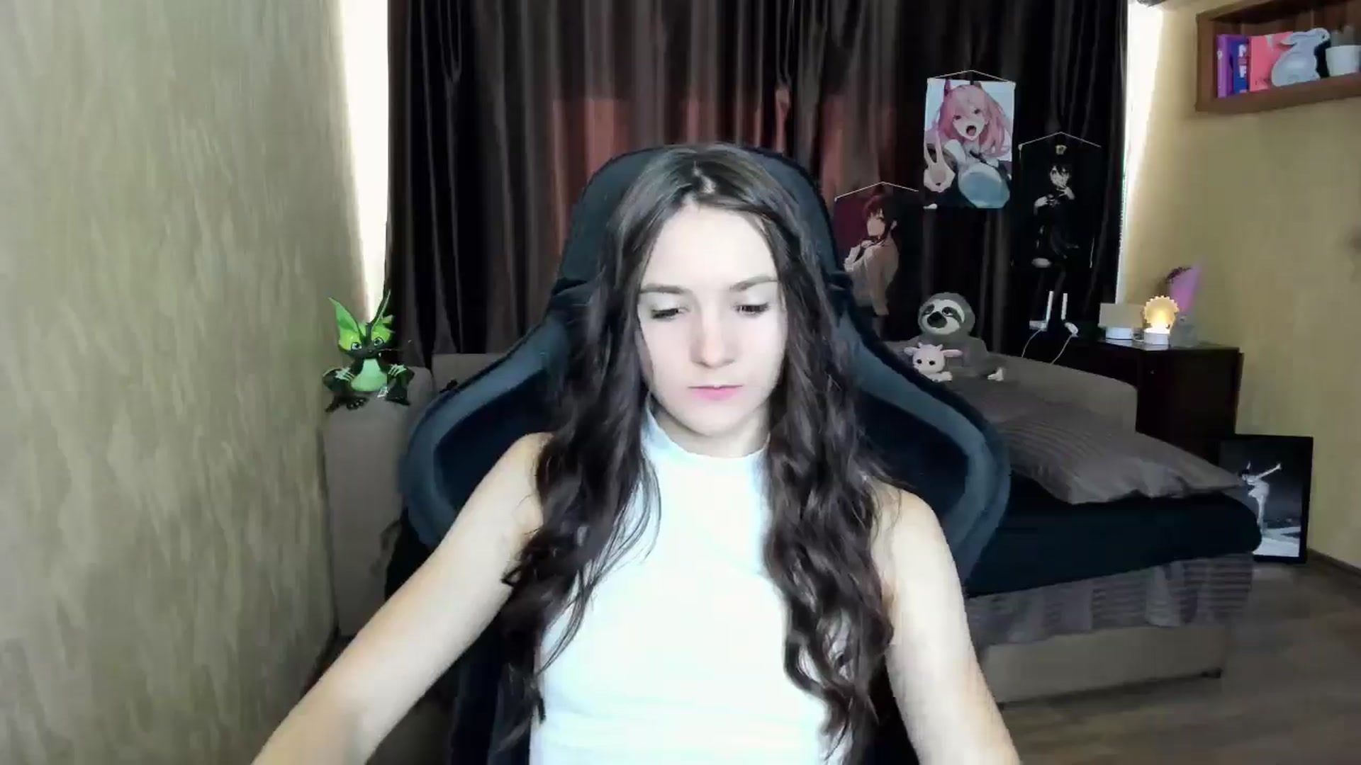 Gallery image thumbnail from Madison_Burke's myfreecams stream on, 08/28/2025, 12:45 image 19 of 20