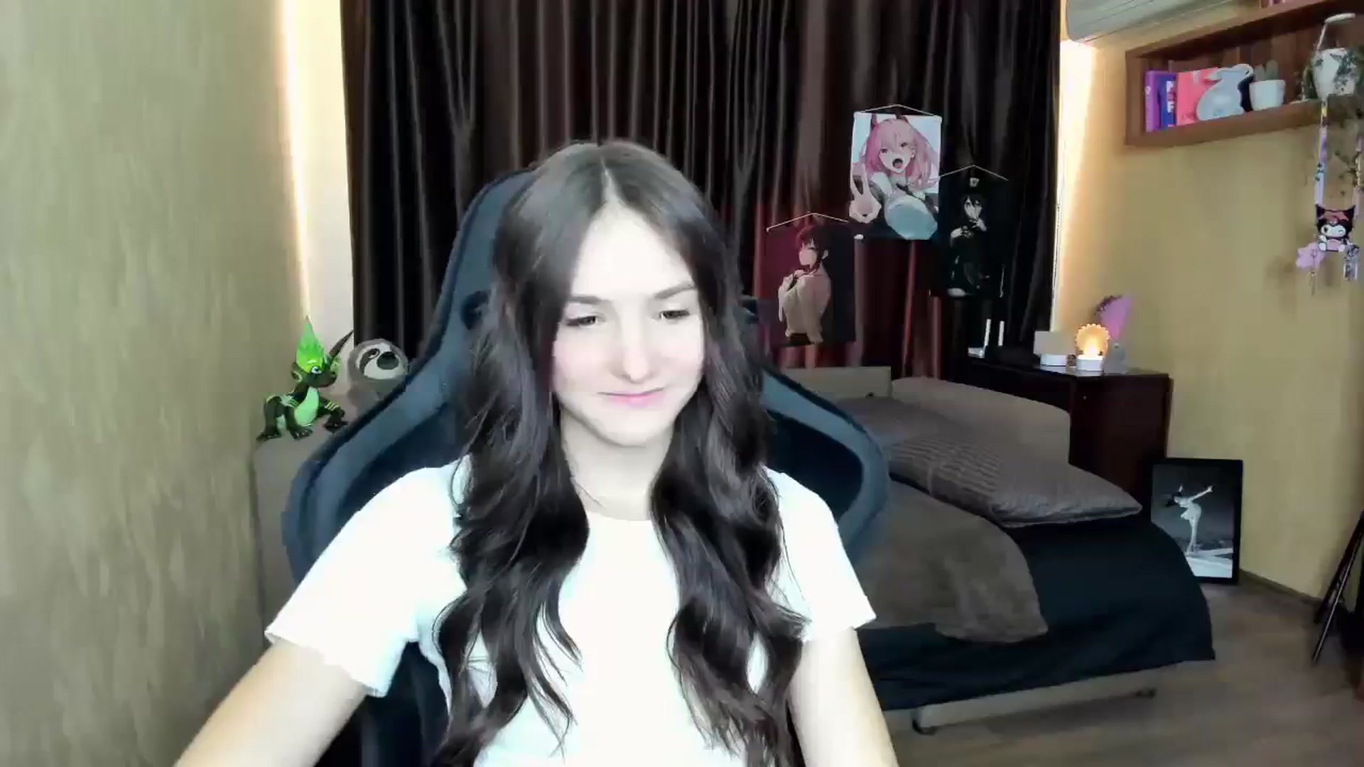 Gallery image thumbnail from Madison_Burke's myfreecams stream on, 08/29/2025, 10:47 image 19 of 20