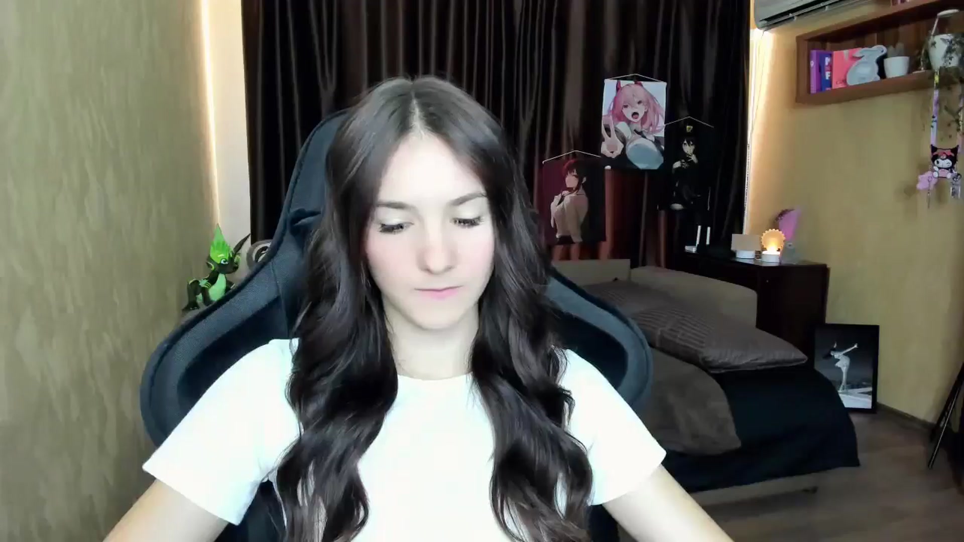 Gallery image thumbnail from Madison_Burke's myfreecams stream on, 08/29/2025, 10:47 image 11 of 20
