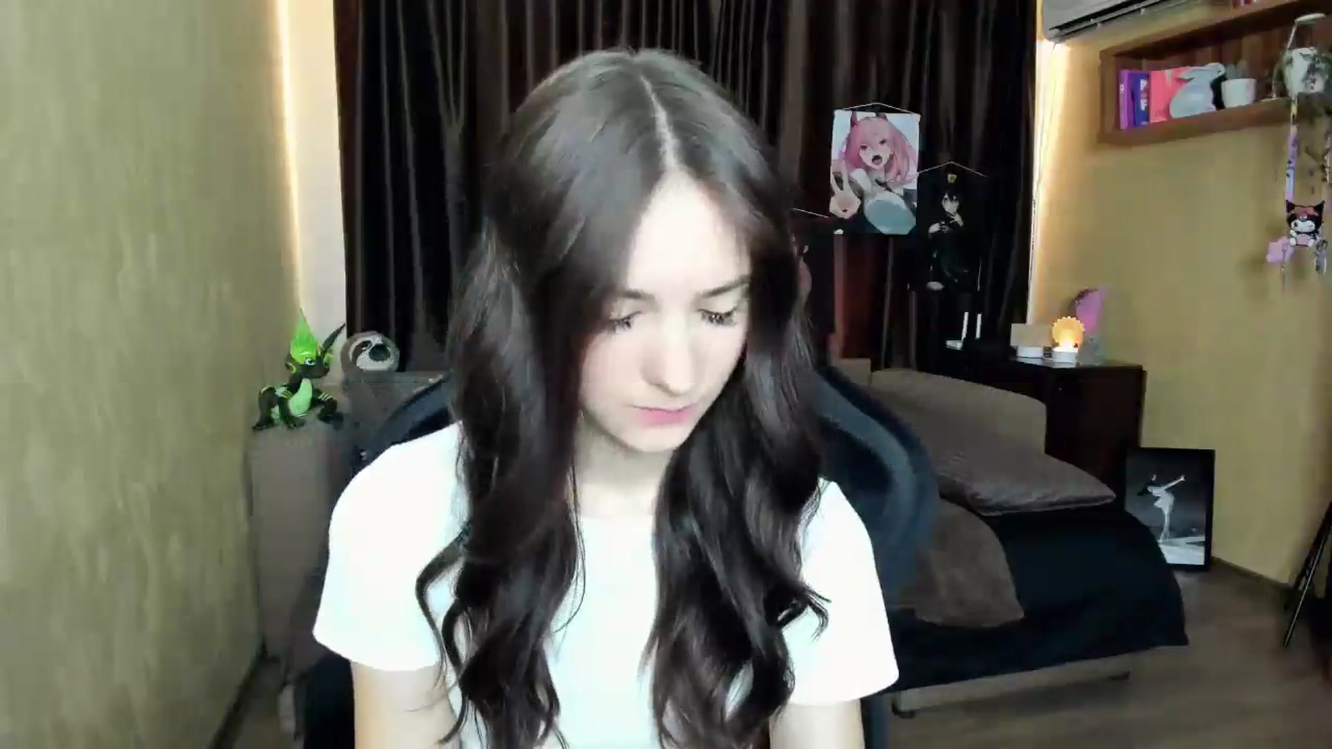 Gallery image thumbnail from Madison_Burke's myfreecams stream on, 08/29/2025, 10:47 image 4 of 20