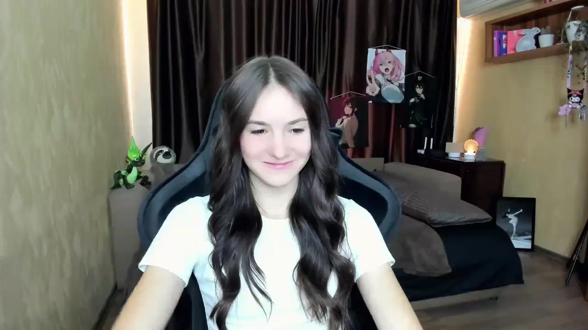 Gallery image thumbnail from Madison_Burke's myfreecams stream on, 08/29/2025, 10:47 image 17 of 20