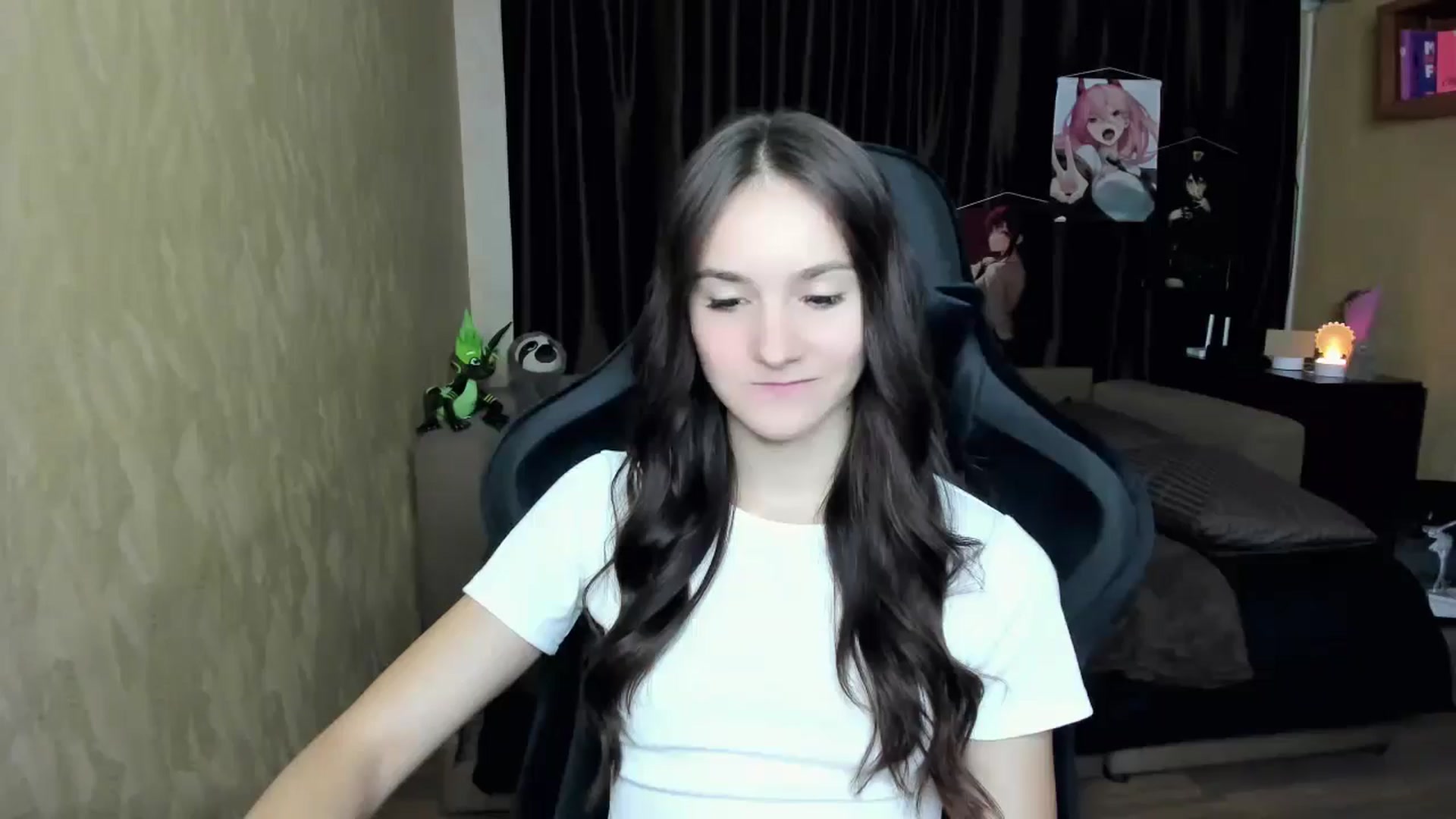 Gallery image thumbnail from Madison_Burke's myfreecams stream on, 08/29/2025, 17:05 image 18 of 20