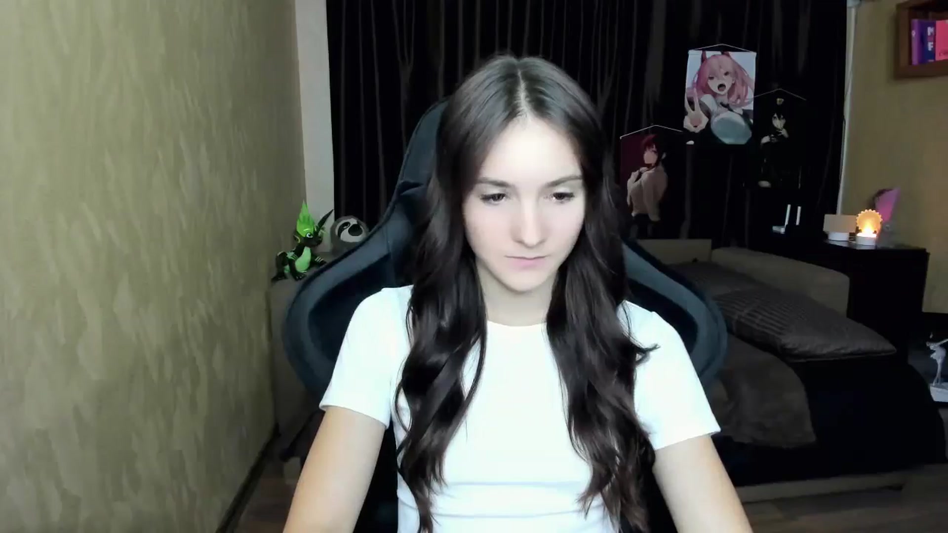 Gallery image thumbnail from Madison_Burke's myfreecams stream on, 08/29/2025, 17:05 image 16 of 20