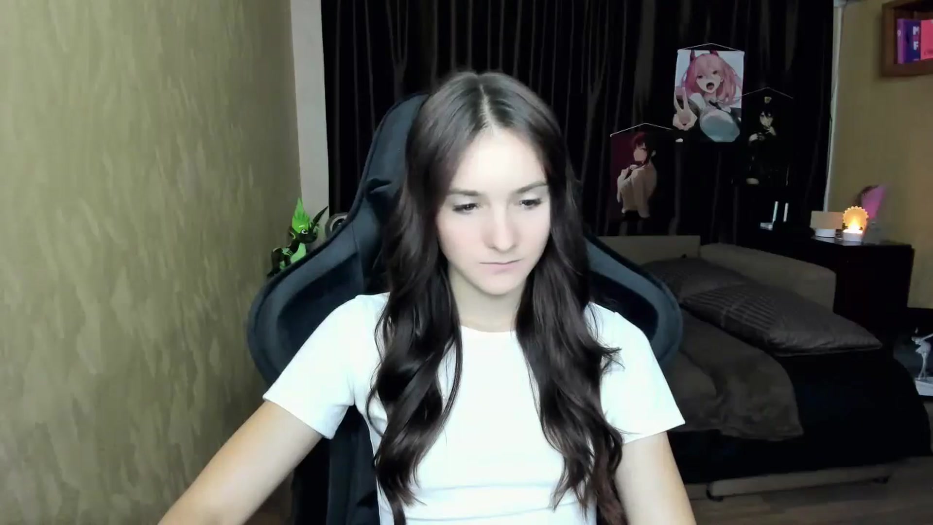Gallery image thumbnail from Madison_Burke's myfreecams stream on, 08/29/2025, 17:05 image 17 of 20