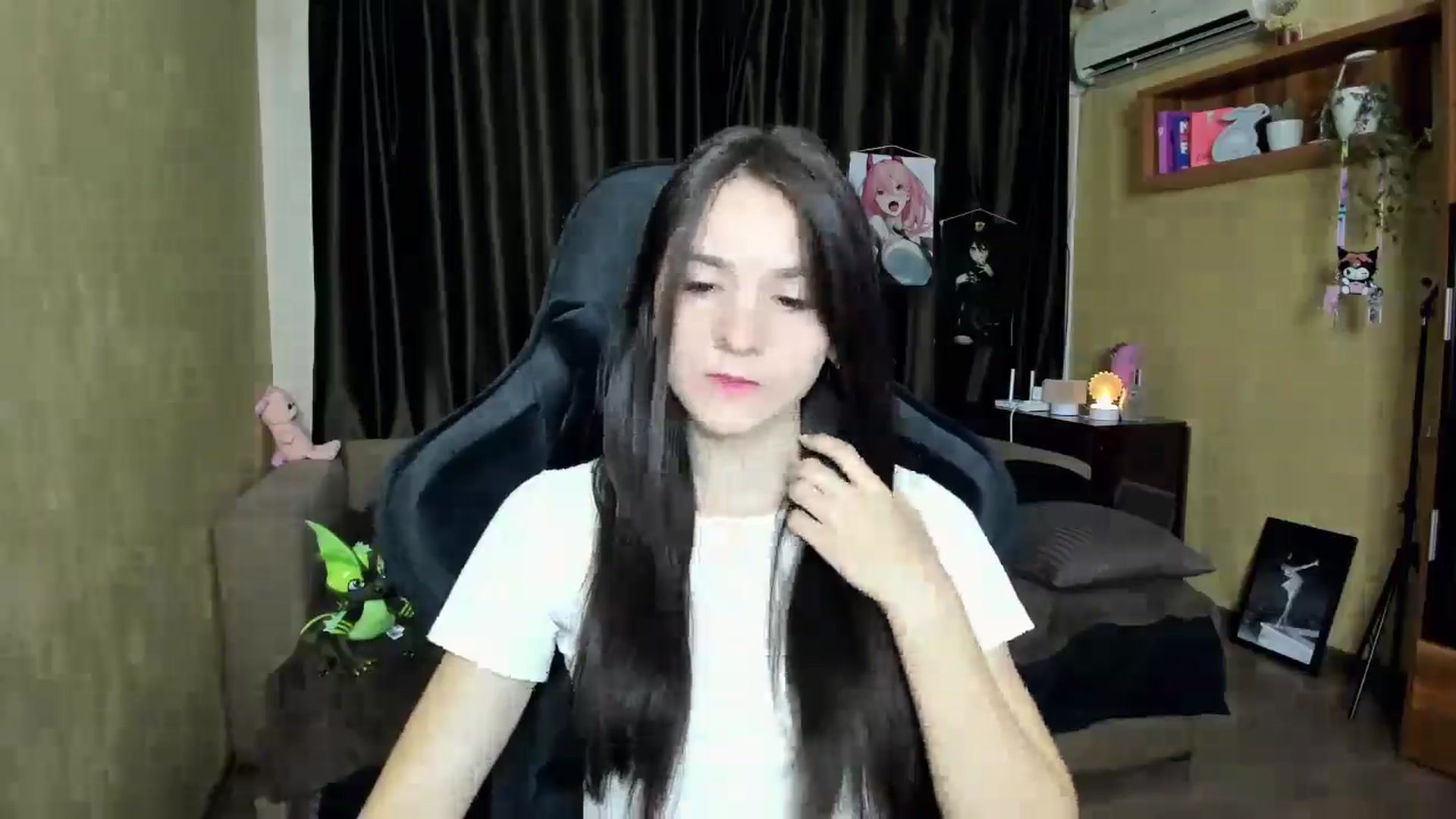Gallery image thumbnail from Madison_Burke's myfreecams stream on, 08/30/2025, 17:59 image 13 of 20
