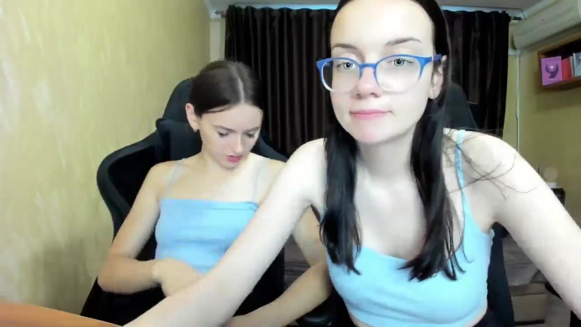 Gallery image thumbnail from Madison_Burke's myfreecams stream on, 09/08/2025, 03:40 image 17 of 20