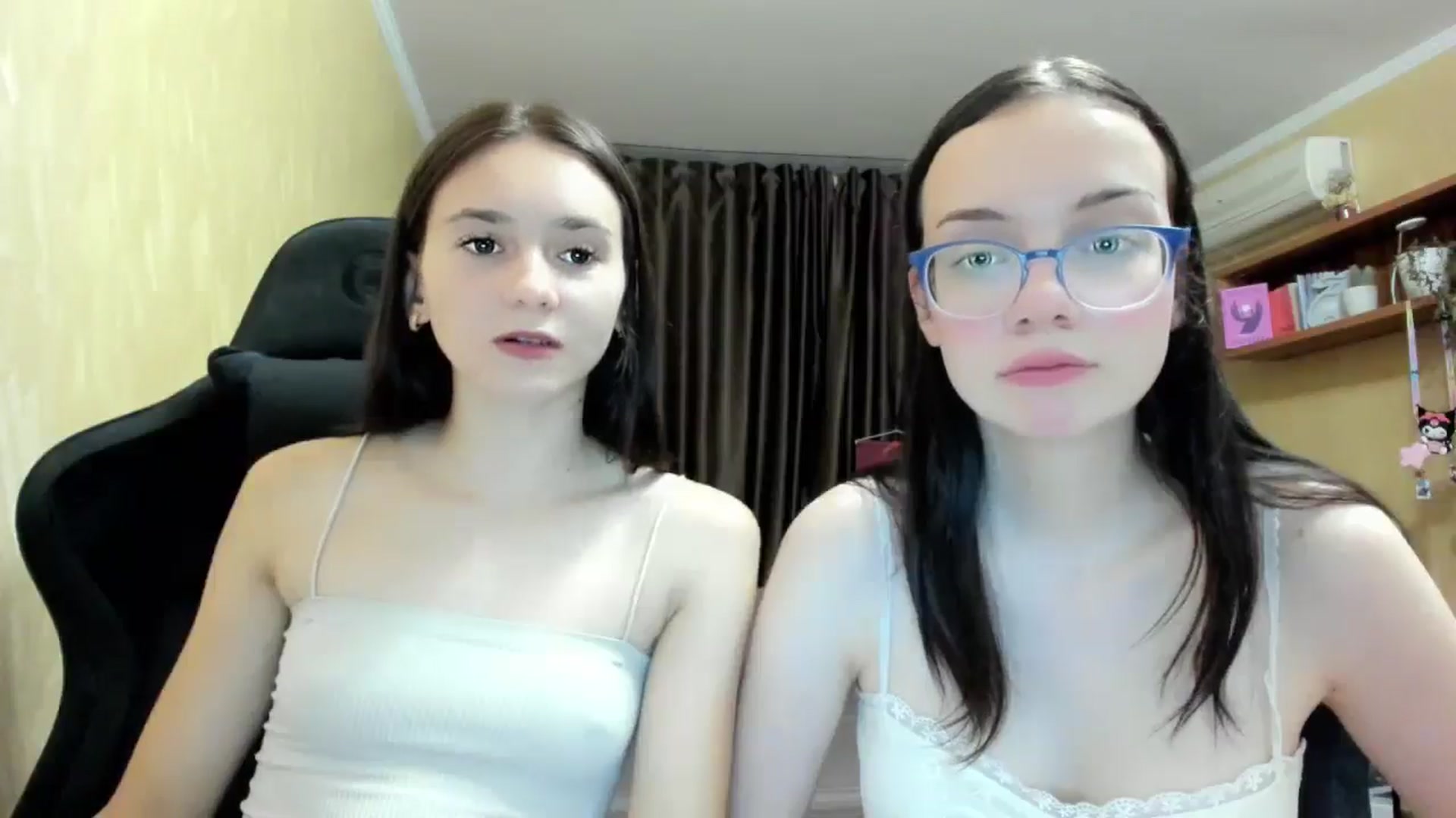 Gallery image thumbnail from Madison_Burke's myfreecams stream on, 09/09/2025, 16:48 image 11 of 20