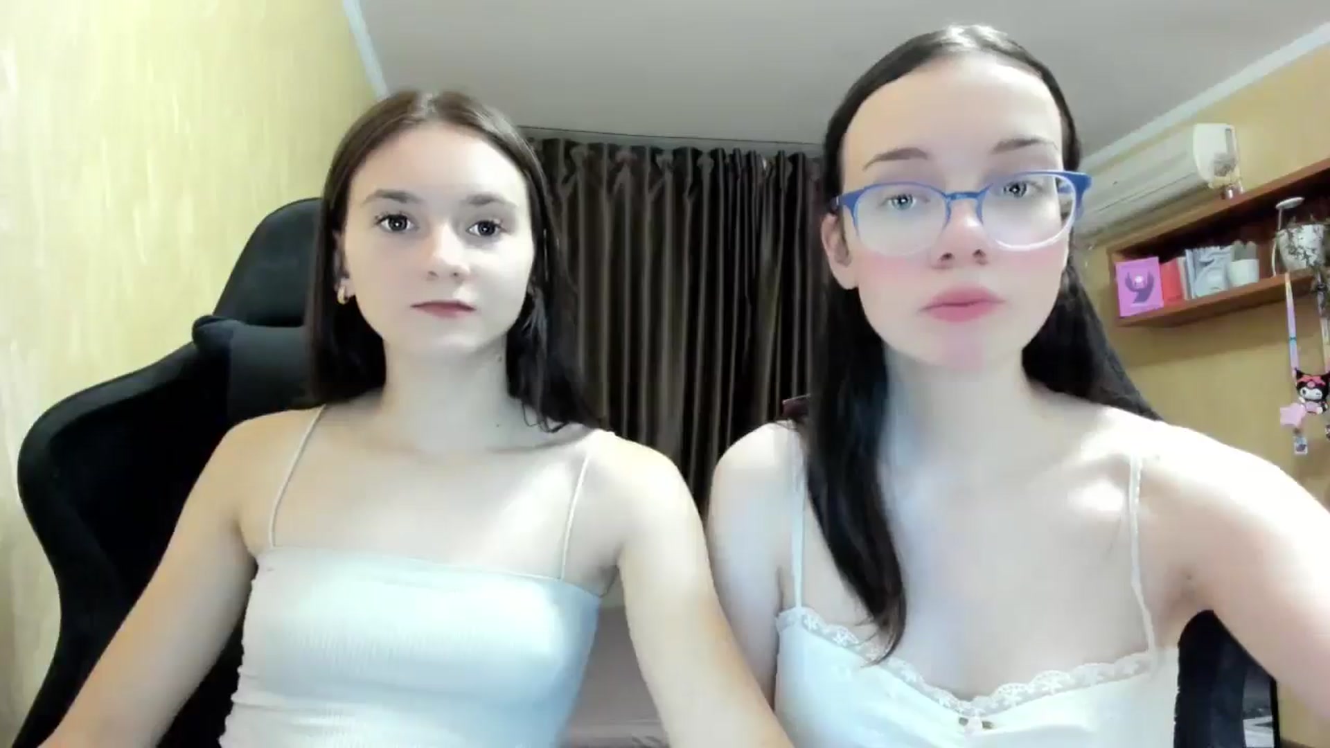 Gallery image thumbnail from Madison_Burke's myfreecams stream on, 09/09/2025, 16:48 image 14 of 20