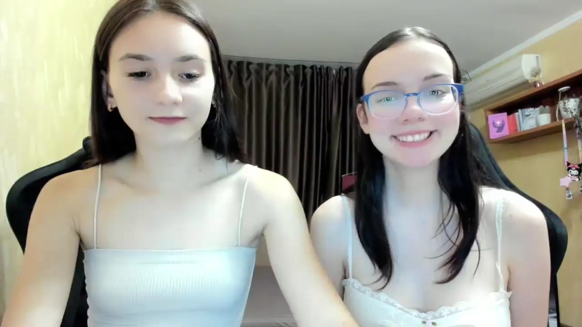 Gallery image thumbnail from Madison_Burke's myfreecams stream on, 09/09/2025, 16:48 image 5 of 20