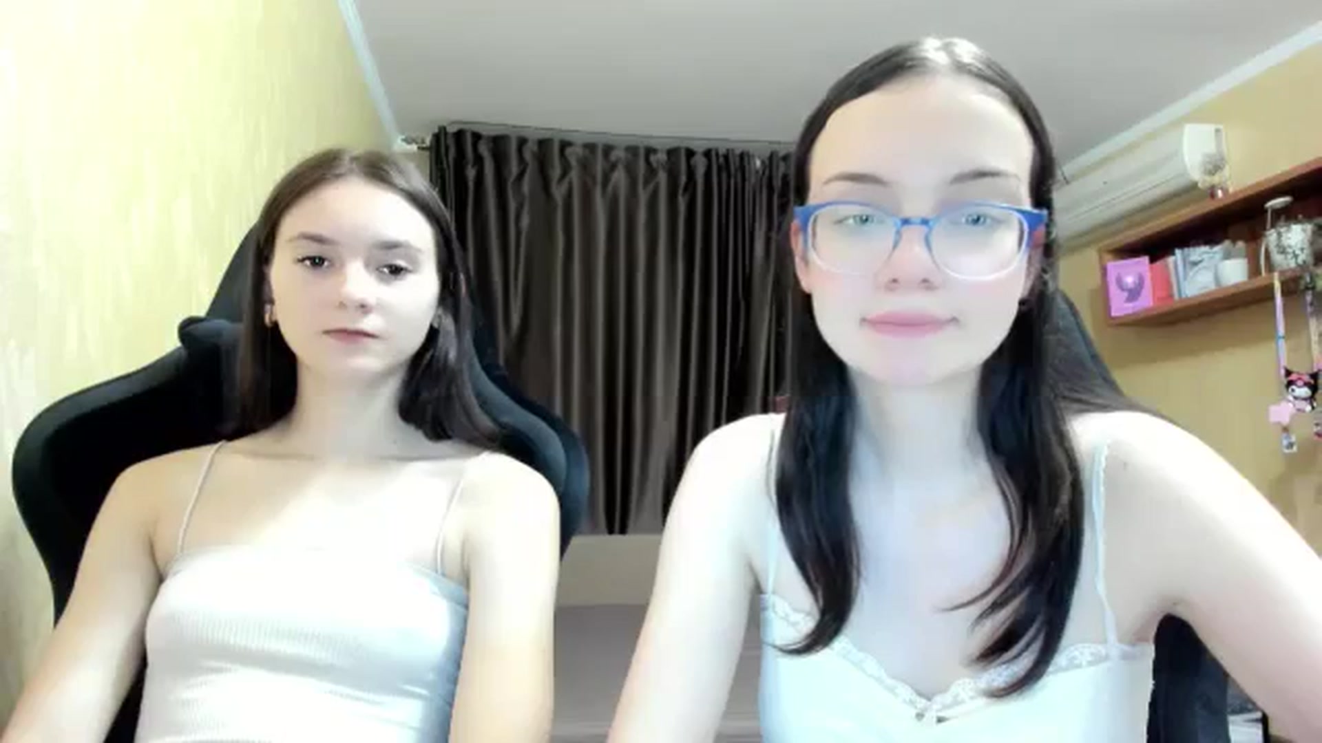 Gallery image thumbnail from Madison_Burke's myfreecams stream on, 09/09/2025, 18:08 image 11 of 20