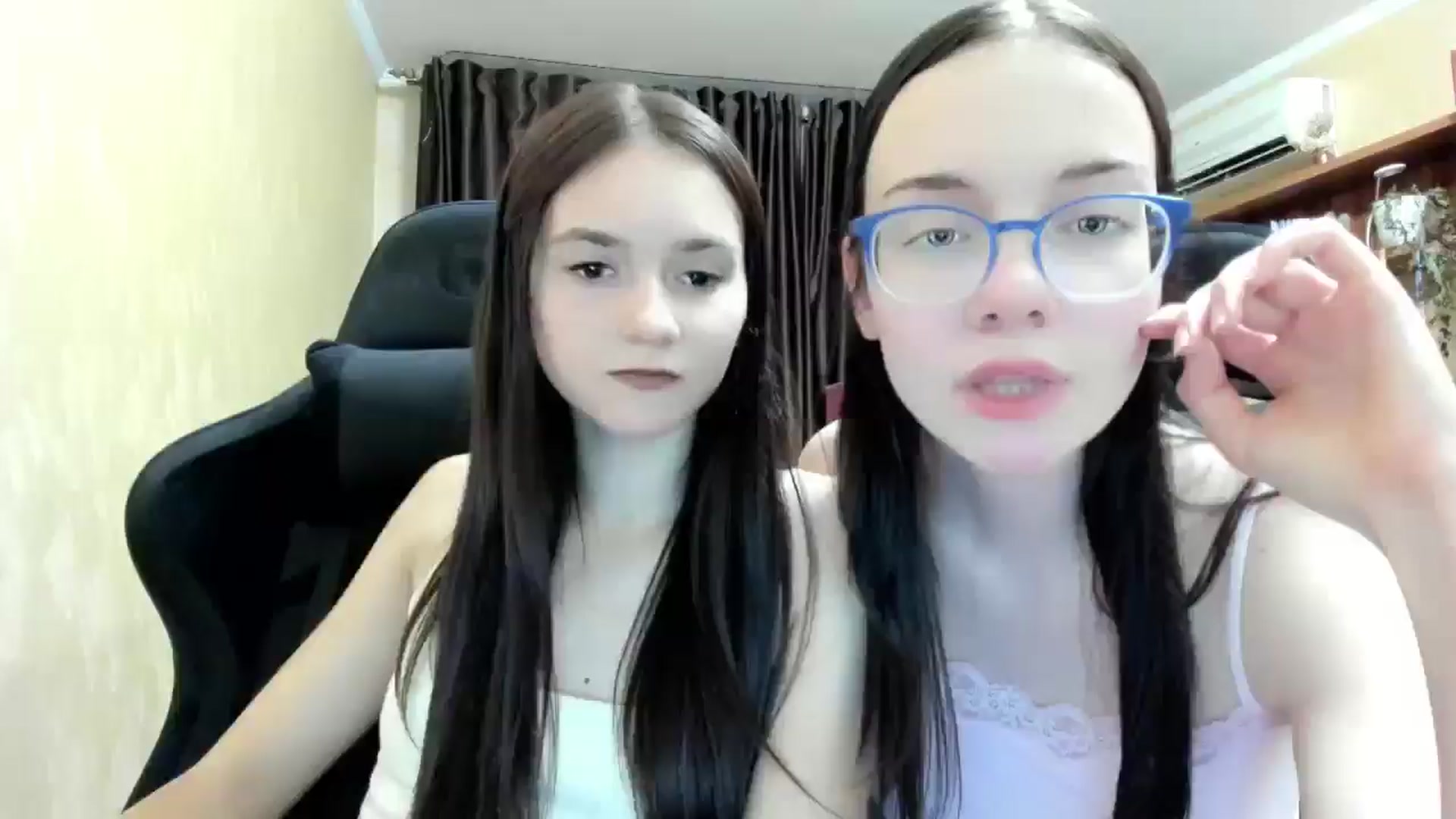 Gallery image thumbnail from Madison_Burke's myfreecams stream on, 09/14/2025, 20:28 image 15 of 20
