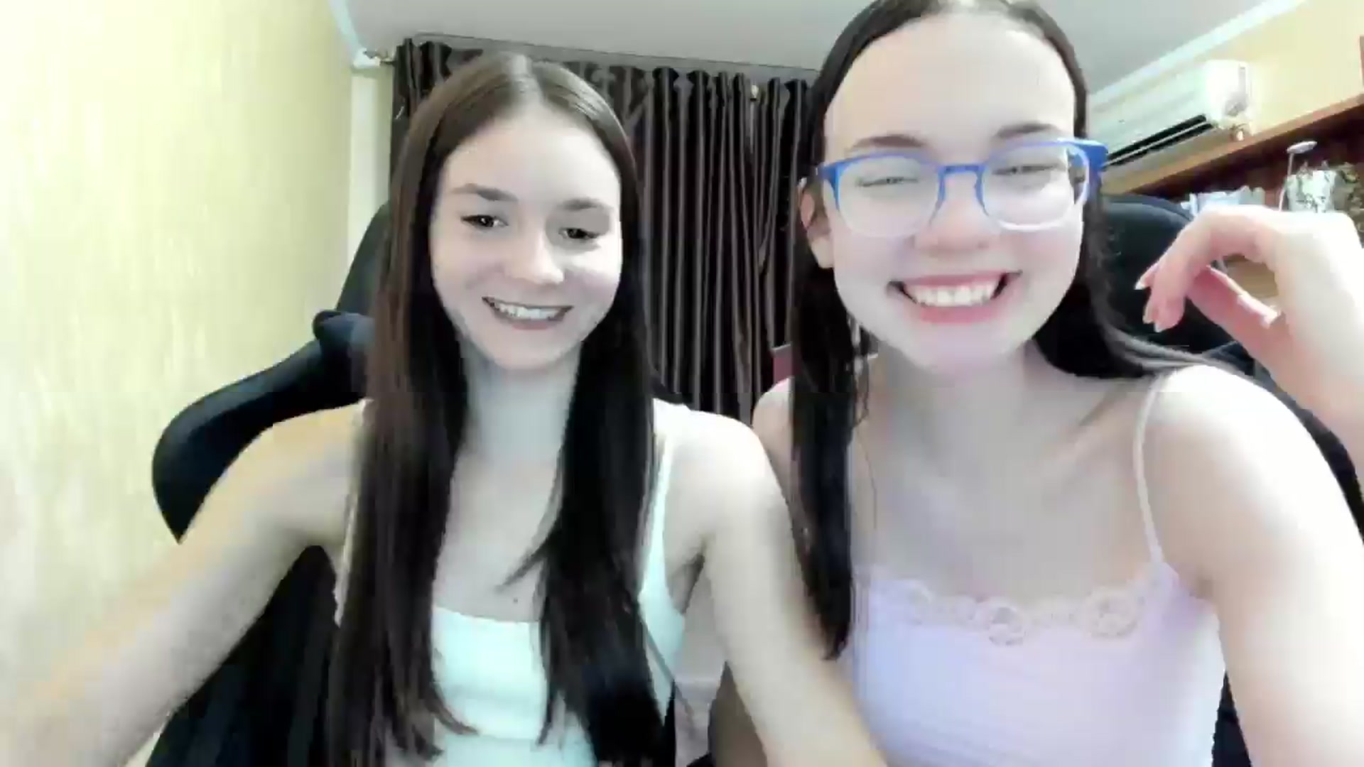Gallery image thumbnail from Madison_Burke's myfreecams stream on, 09/14/2025, 20:28 image 8 of 20