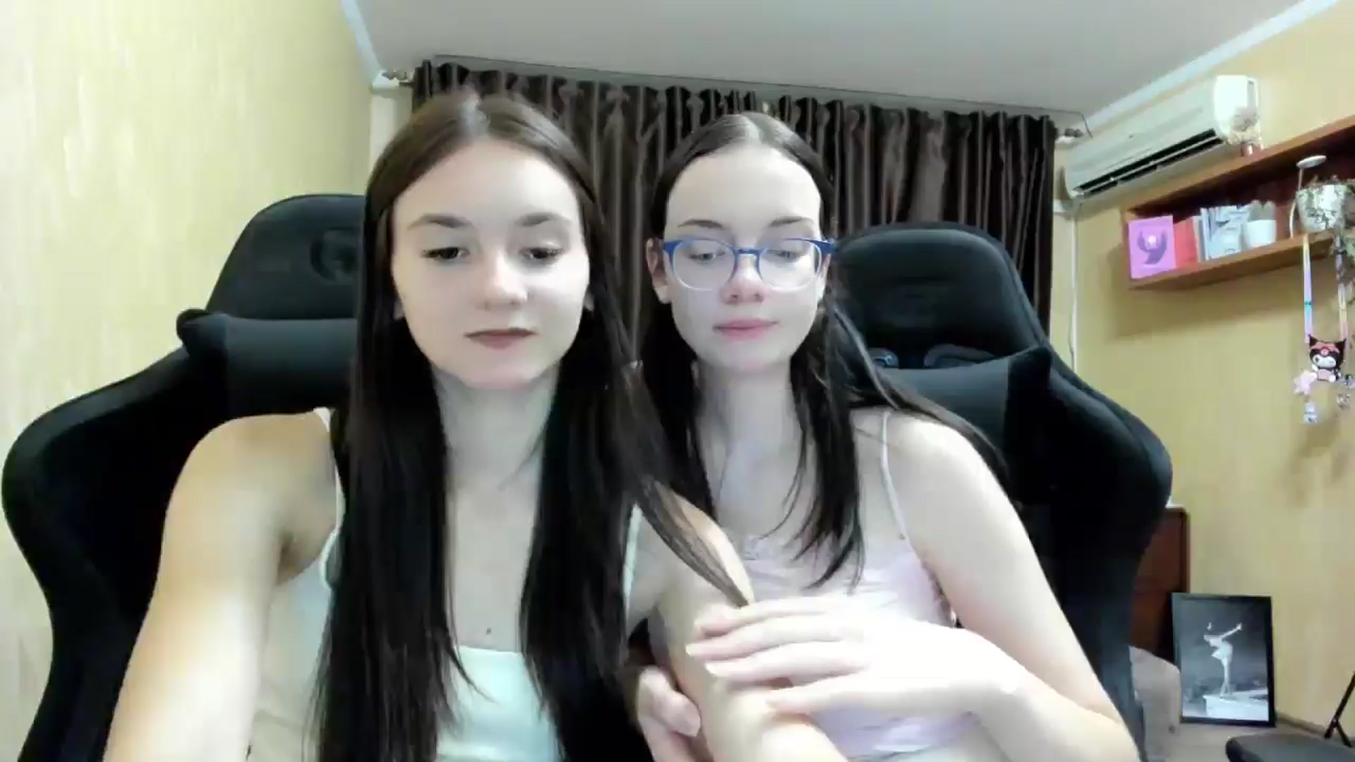 Gallery image thumbnail from Madison_Burke's myfreecams stream on, 09/14/2025, 22:17 image 10 of 20