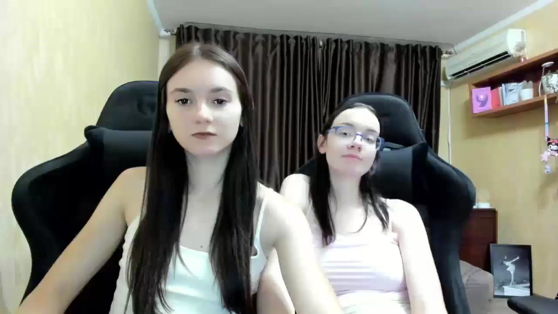 Gallery image thumbnail from Madison_Burke's myfreecams stream on, 09/14/2025, 22:17 image 9 of 20