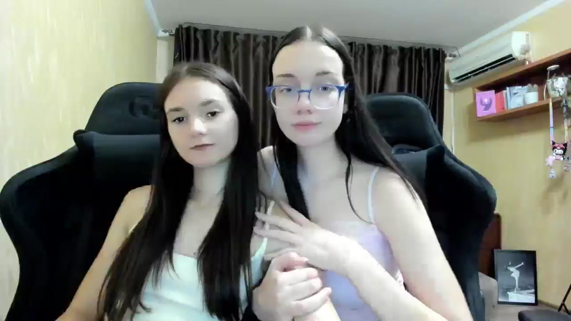 Gallery image thumbnail from Madison_Burke's myfreecams stream on, 09/14/2025, 22:17 image 11 of 20