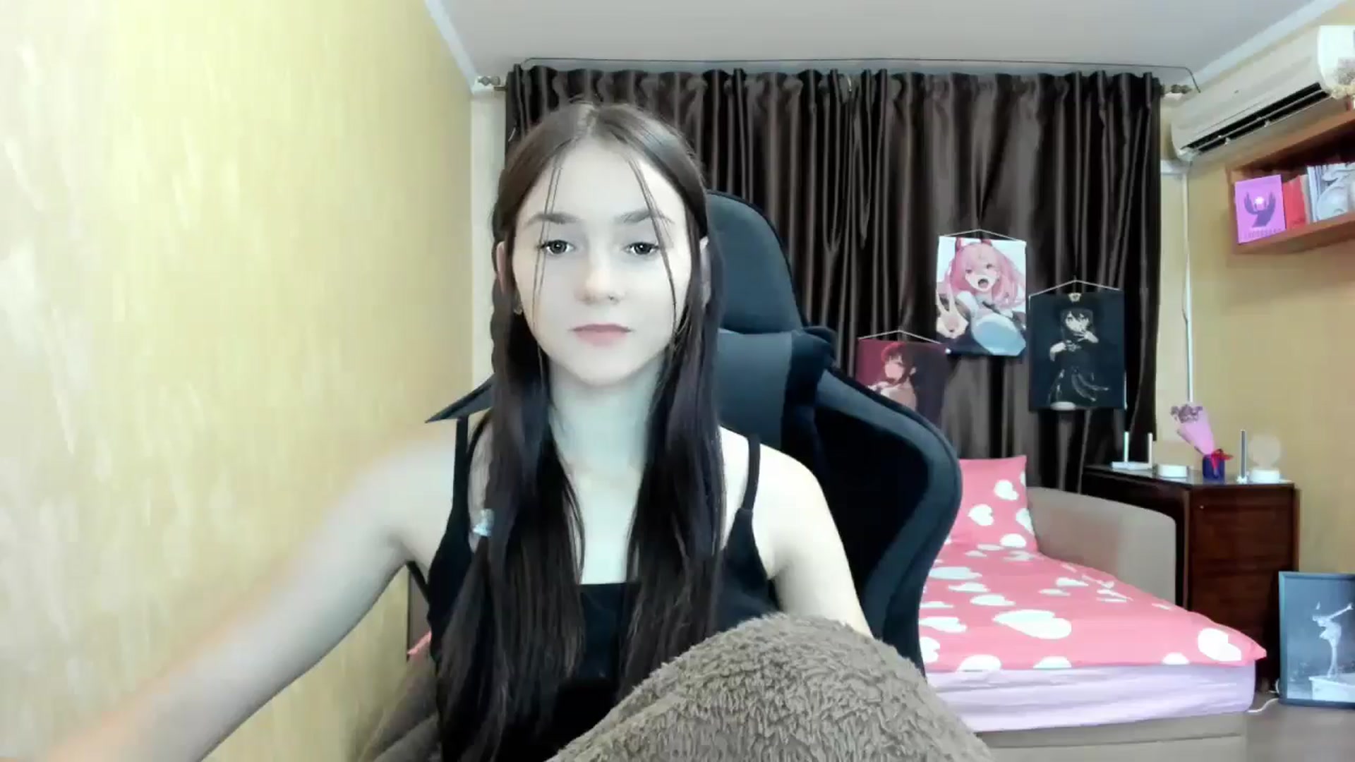 Gallery image thumbnail from Madison_Burke's myfreecams stream on, 09/16/2025, 21:45 image 17 of 20