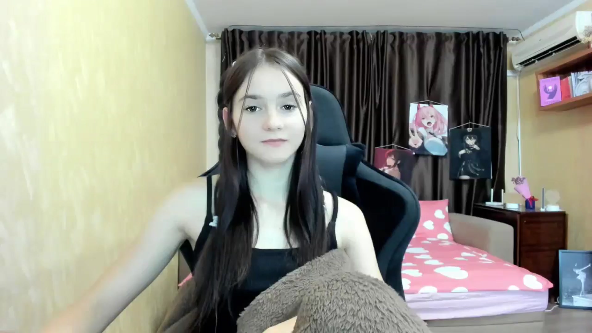 Gallery image thumbnail from Madison_Burke's myfreecams stream on, 09/16/2025, 21:45 image 13 of 20