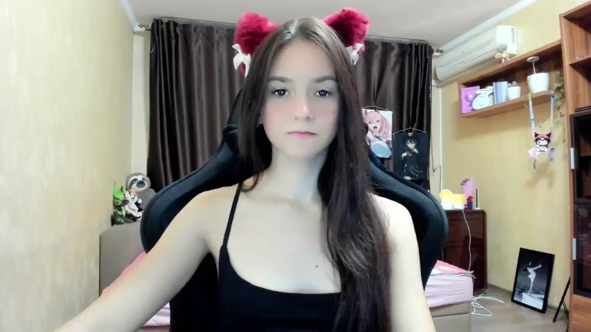 Gallery image thumbnail from Madison_Burke's myfreecams stream on, 09/22/2025, 03:02 image 19 of 20