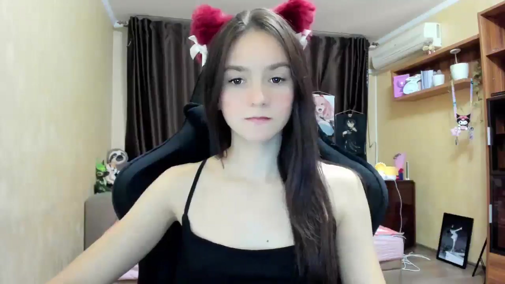 Gallery image thumbnail from Madison_Burke's myfreecams stream on, 09/22/2025, 03:02 image 7 of 20