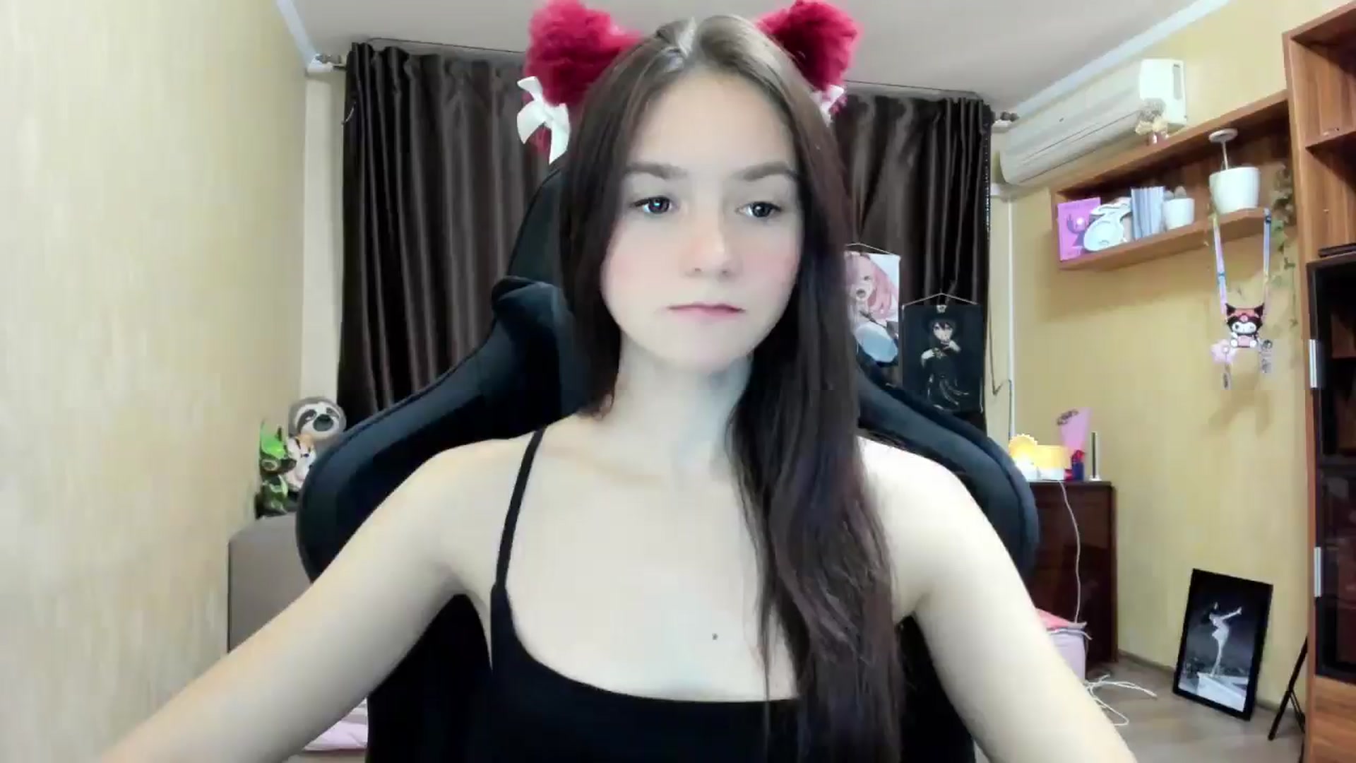 Gallery image thumbnail from Madison_Burke's myfreecams stream on, 09/22/2025, 03:02 image 1 of 20