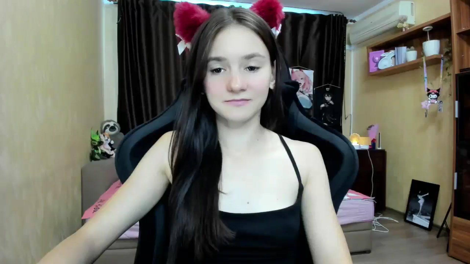 Gallery image thumbnail from Madison_Burke's myfreecams stream on, 09/22/2025, 06:42 image 10 of 20