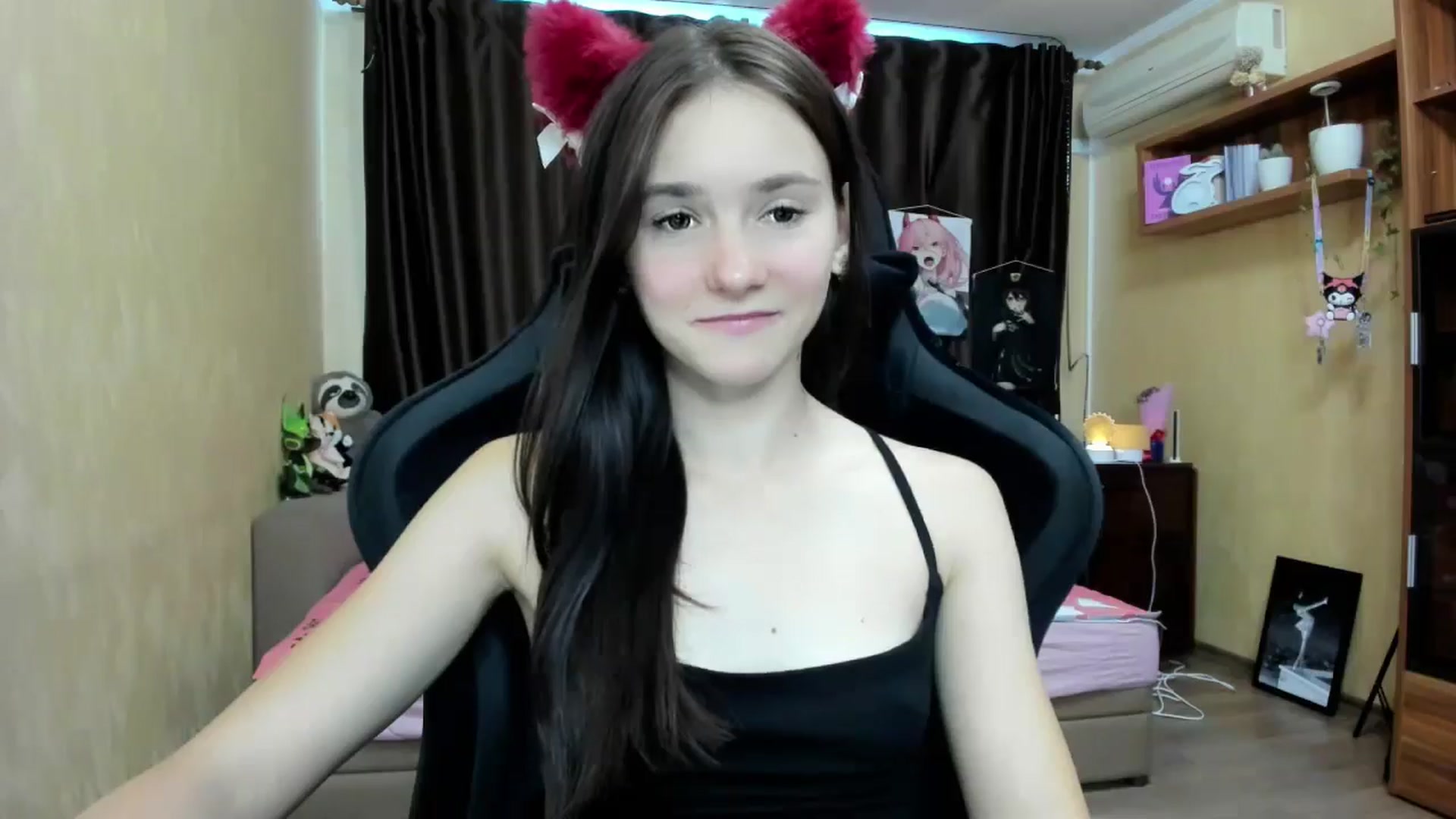 Gallery image thumbnail from Madison_Burke's myfreecams stream on, 09/22/2025, 06:42 image 2 of 20