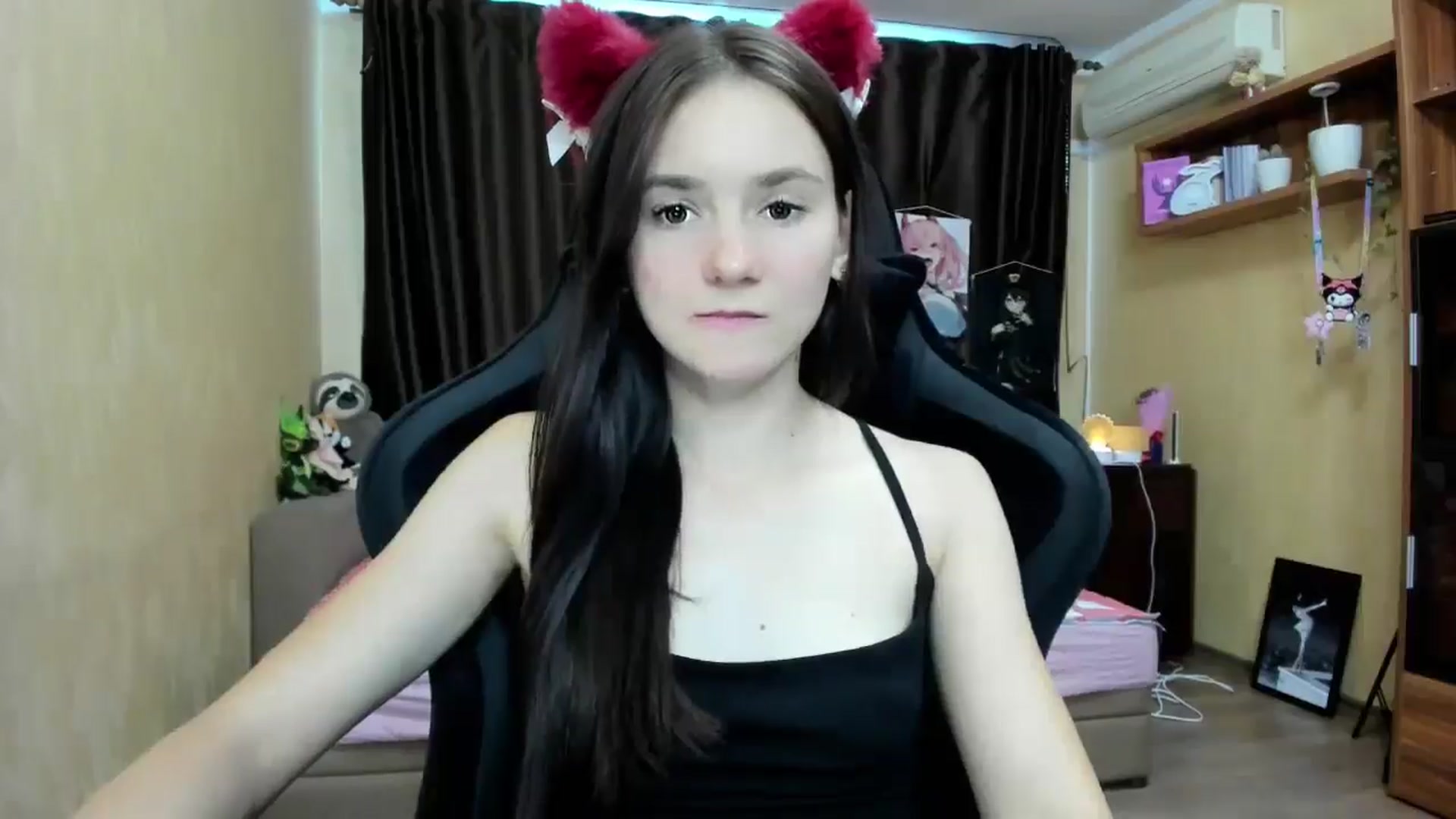 Gallery image thumbnail from Madison_Burke's myfreecams stream on, 09/22/2025, 06:42 image 8 of 20