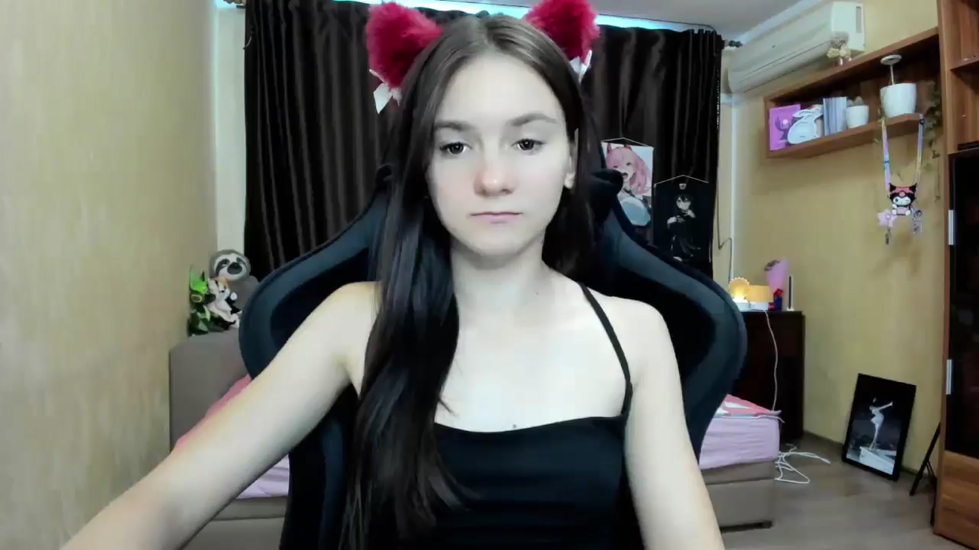 Gallery image thumbnail from Madison_Burke's myfreecams stream on, 09/22/2025, 06:42 image 16 of 20