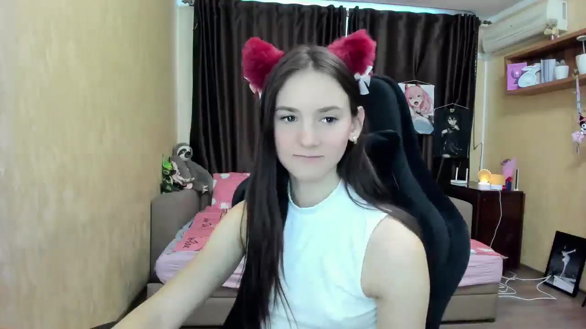 Gallery image thumbnail from Madison_Burke's myfreecams stream on, 09/23/2025, 05:55 image 4 of 20