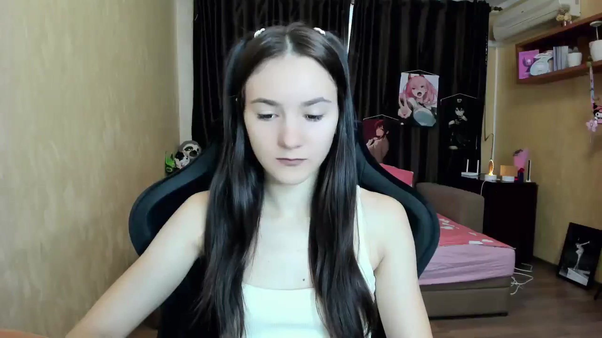 Gallery image thumbnail from Madison_Burke's myfreecams stream on, 09/24/2025, 05:43 image 7 of 20